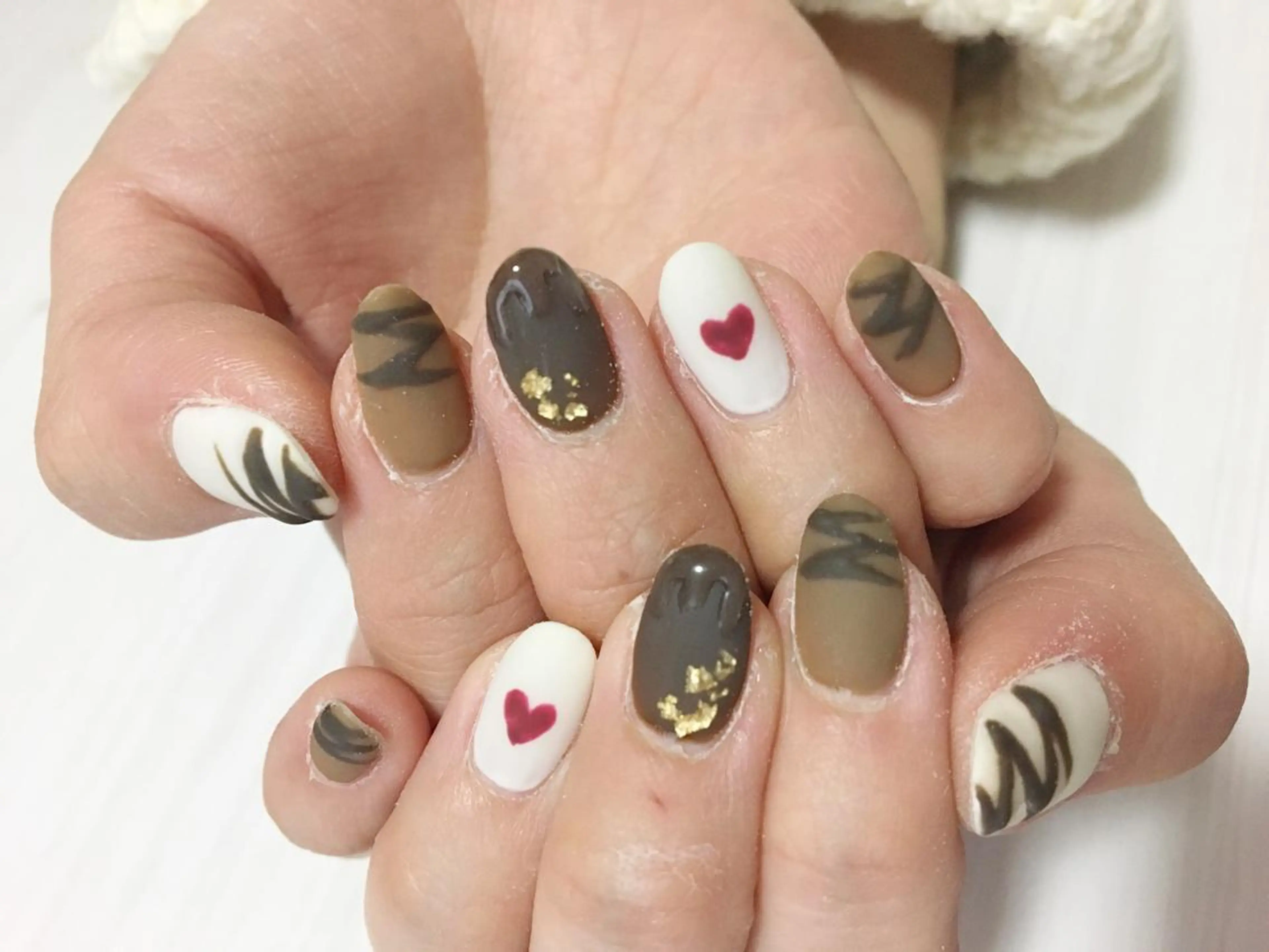 ネイル バレンタイン Colorer 사키のネイルデザイン