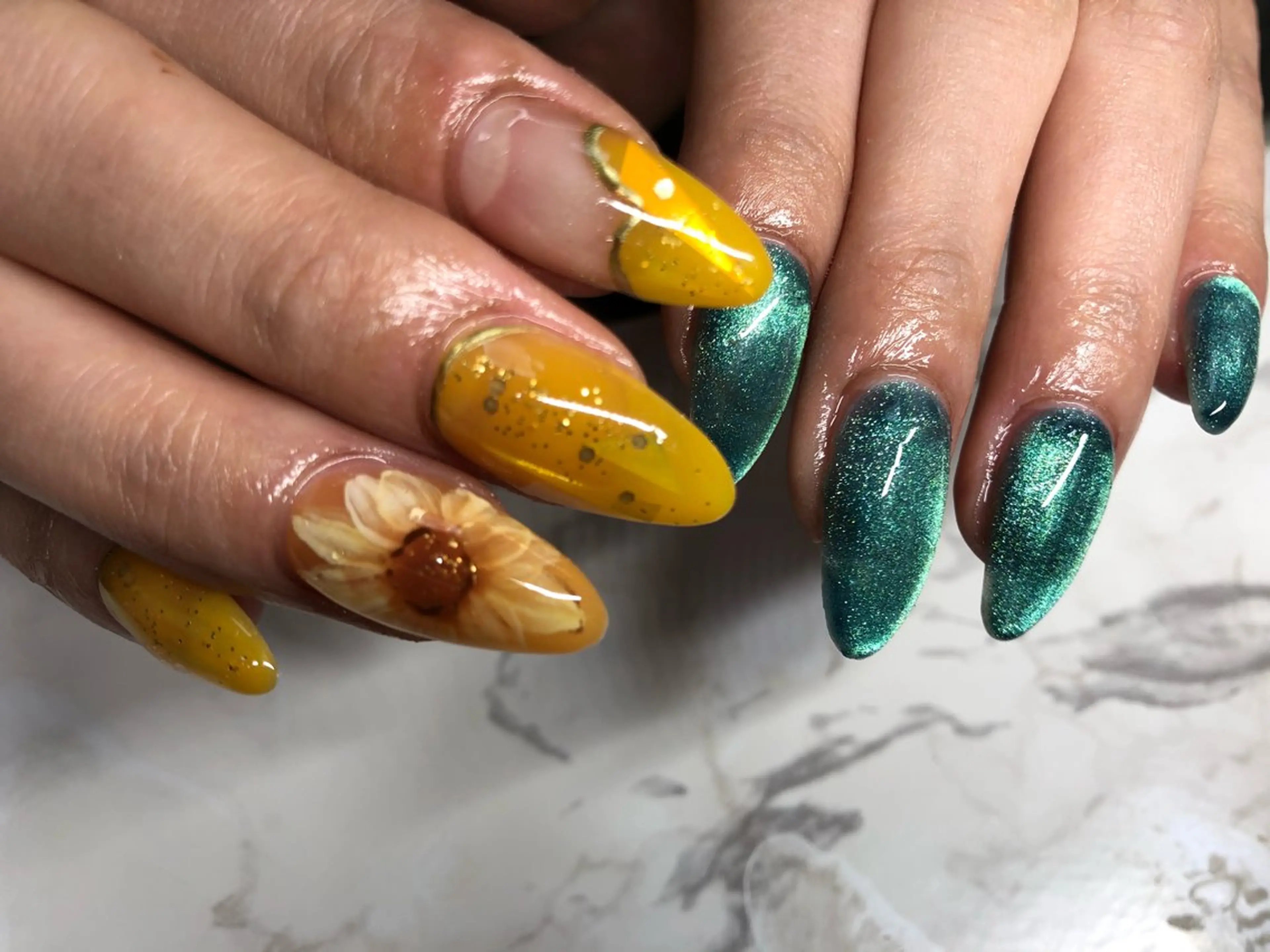 ネイル Nailsalon SKiのネイルデザイン