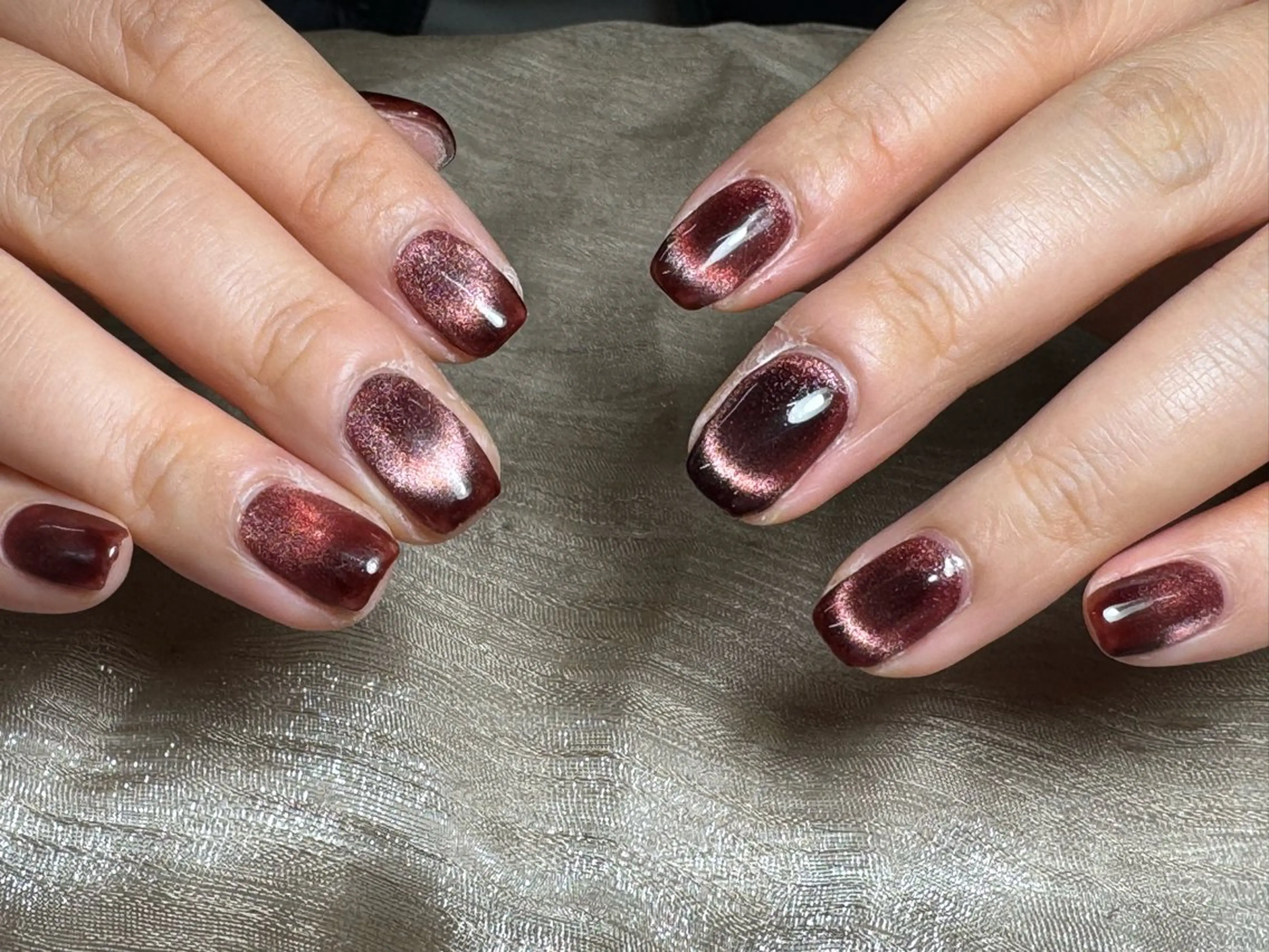 ネイル チークネイル フレンチネイル グラデーション 韓国ネイル マグネットネイル ハンドネイル JIN 168 新大久保のネイルデザイン