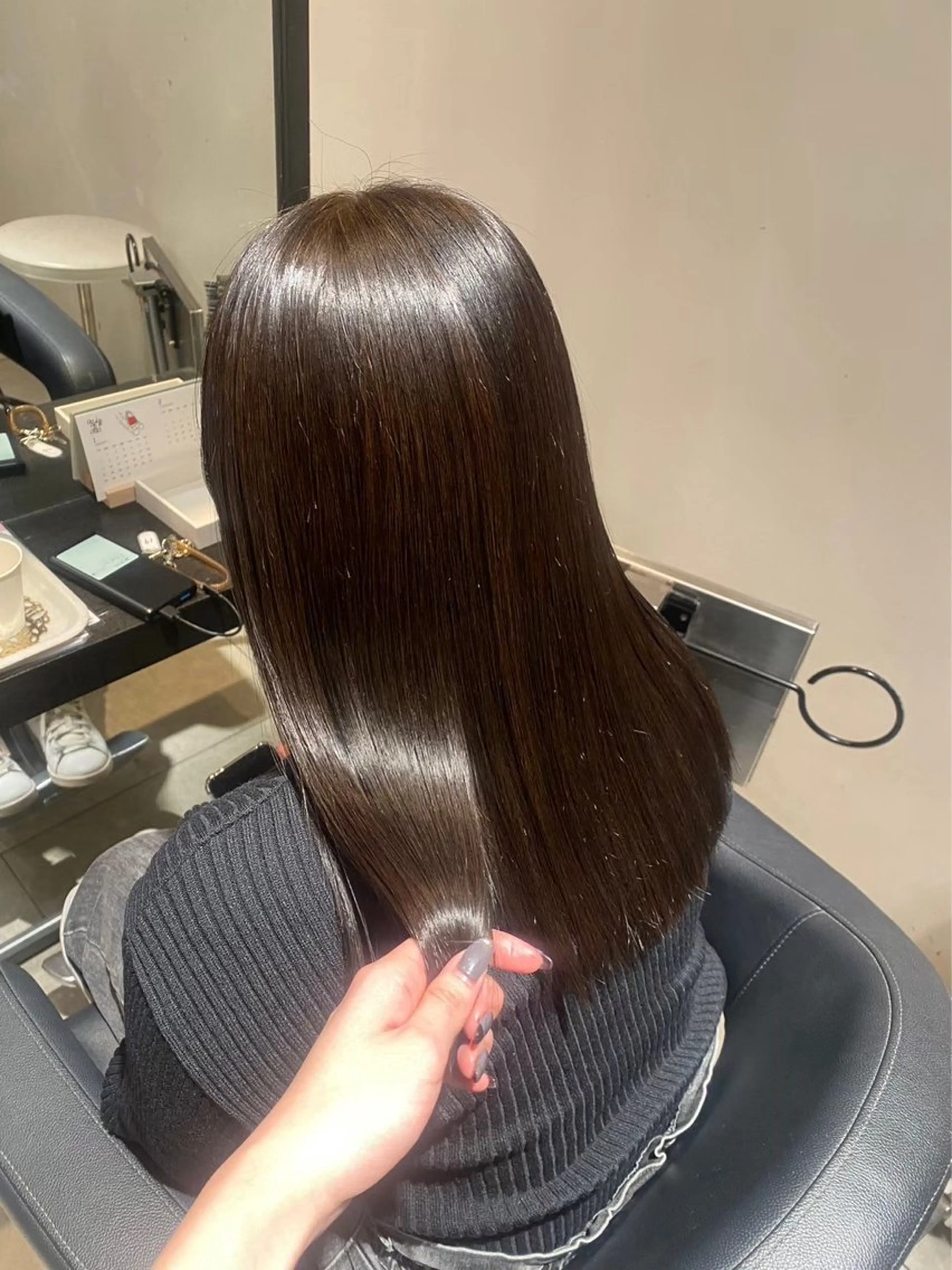 カット(メンテナンスのみ)＋縮毛矯正(ロングのみ)の写真