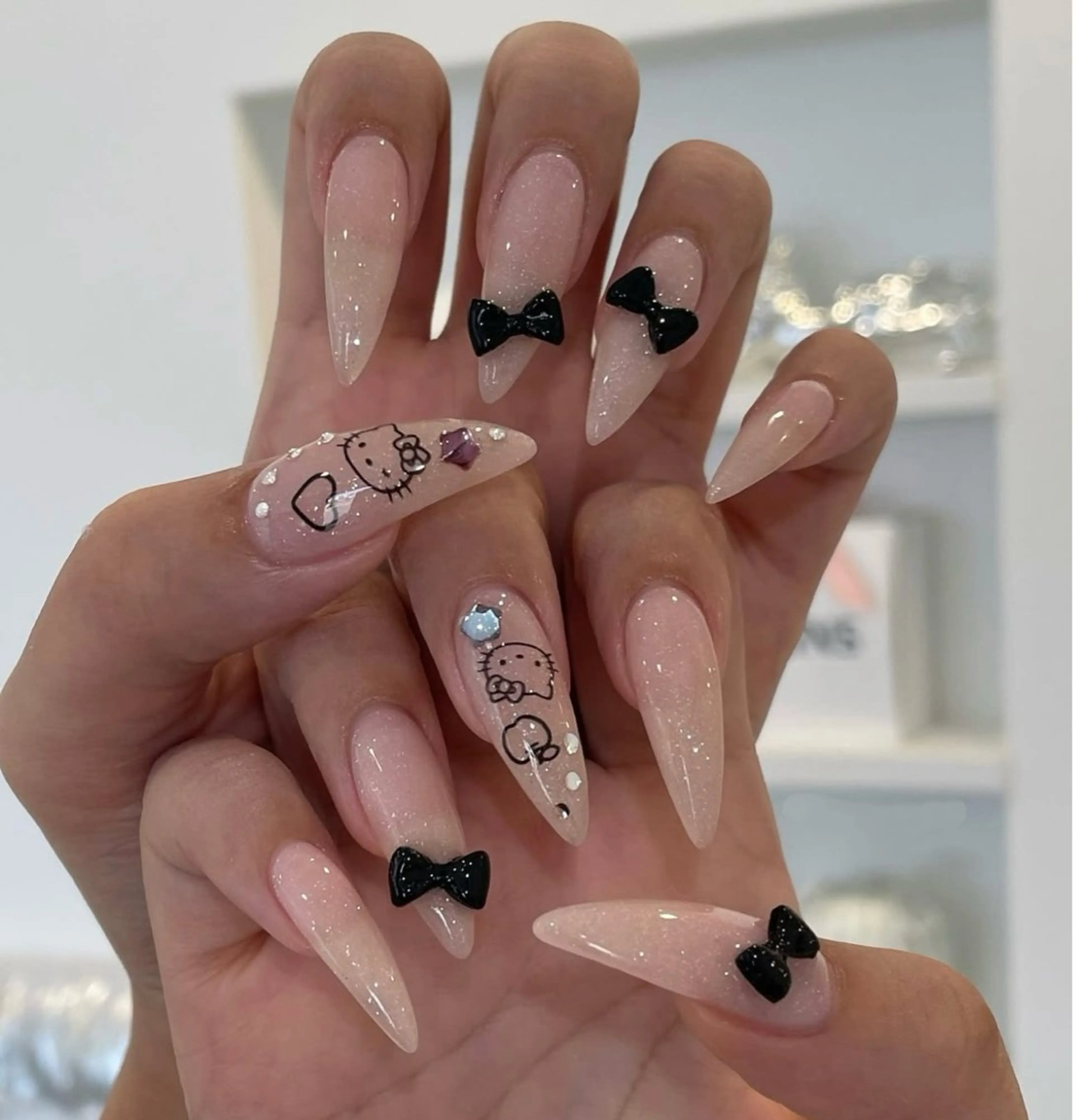 ネイル ハンドネイル BERA NAILSのネイルデザイン