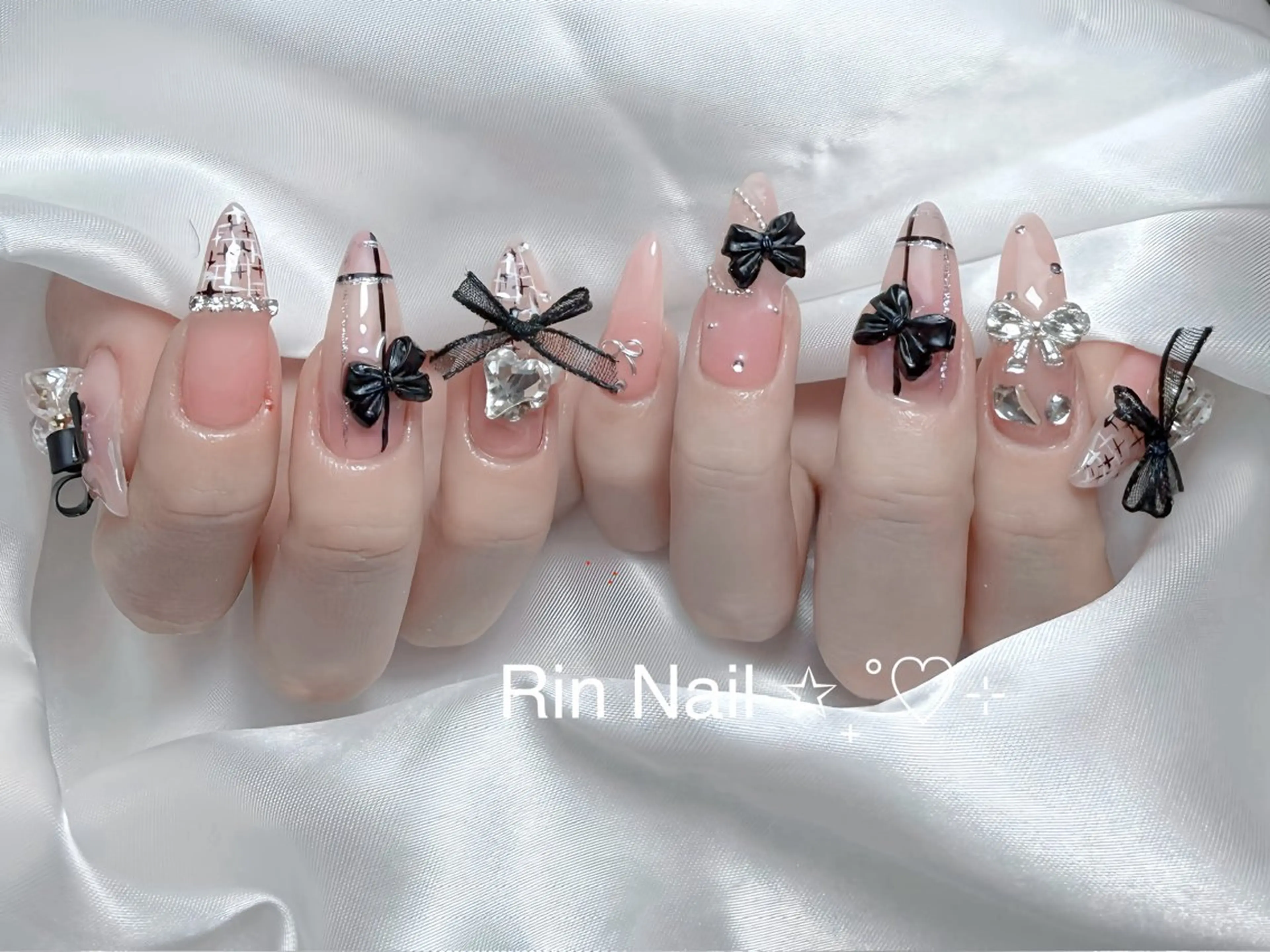 ネイル アートネイル 成人式 ロングネイル ニュアンスネイル スカルプネイル ハンドネイル Rin Nail 新大久保店のネイルデザイン