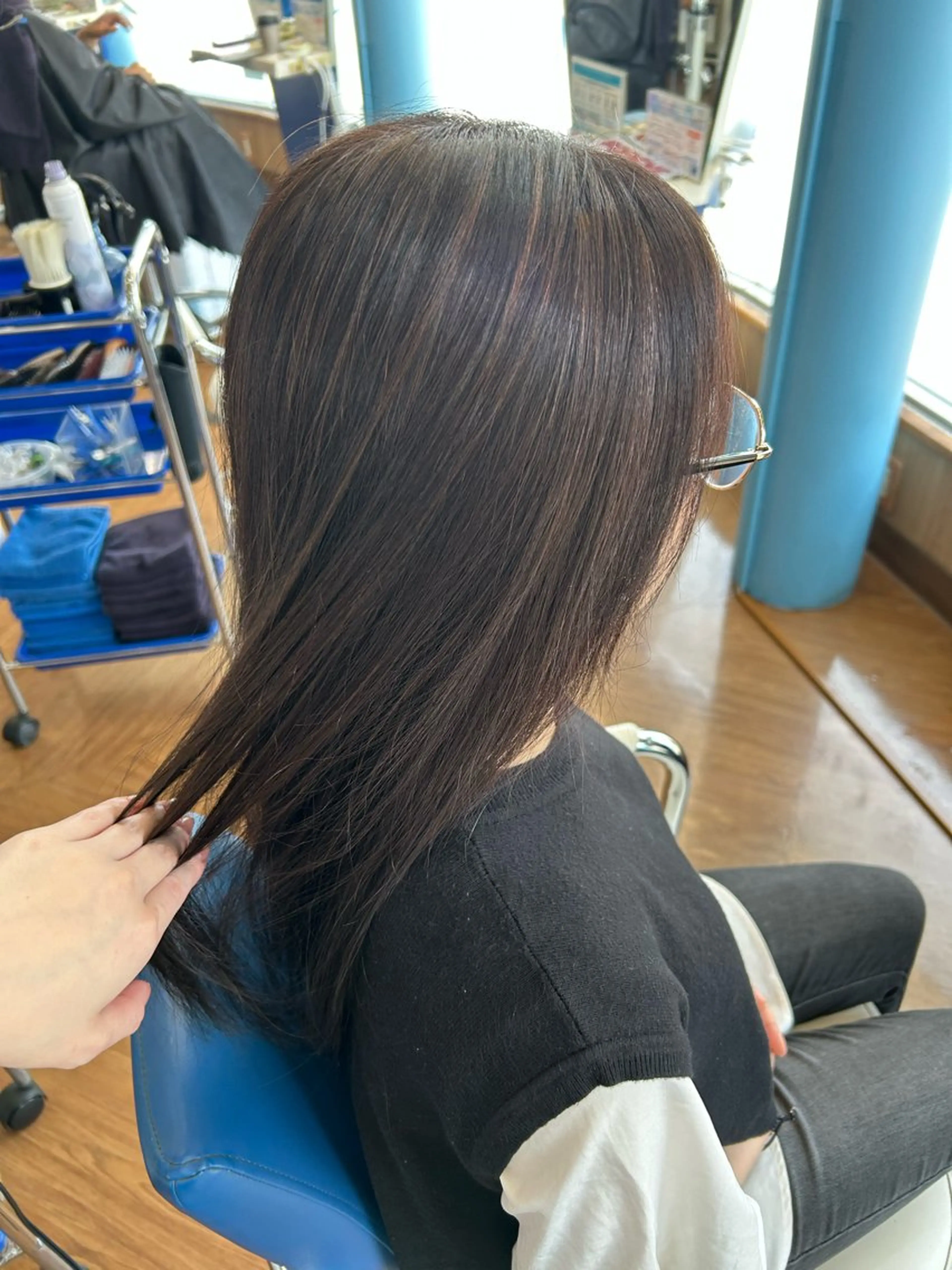 ロング カラー ハイライトカラー ハイライト 武井 哉子のヘアスタイル