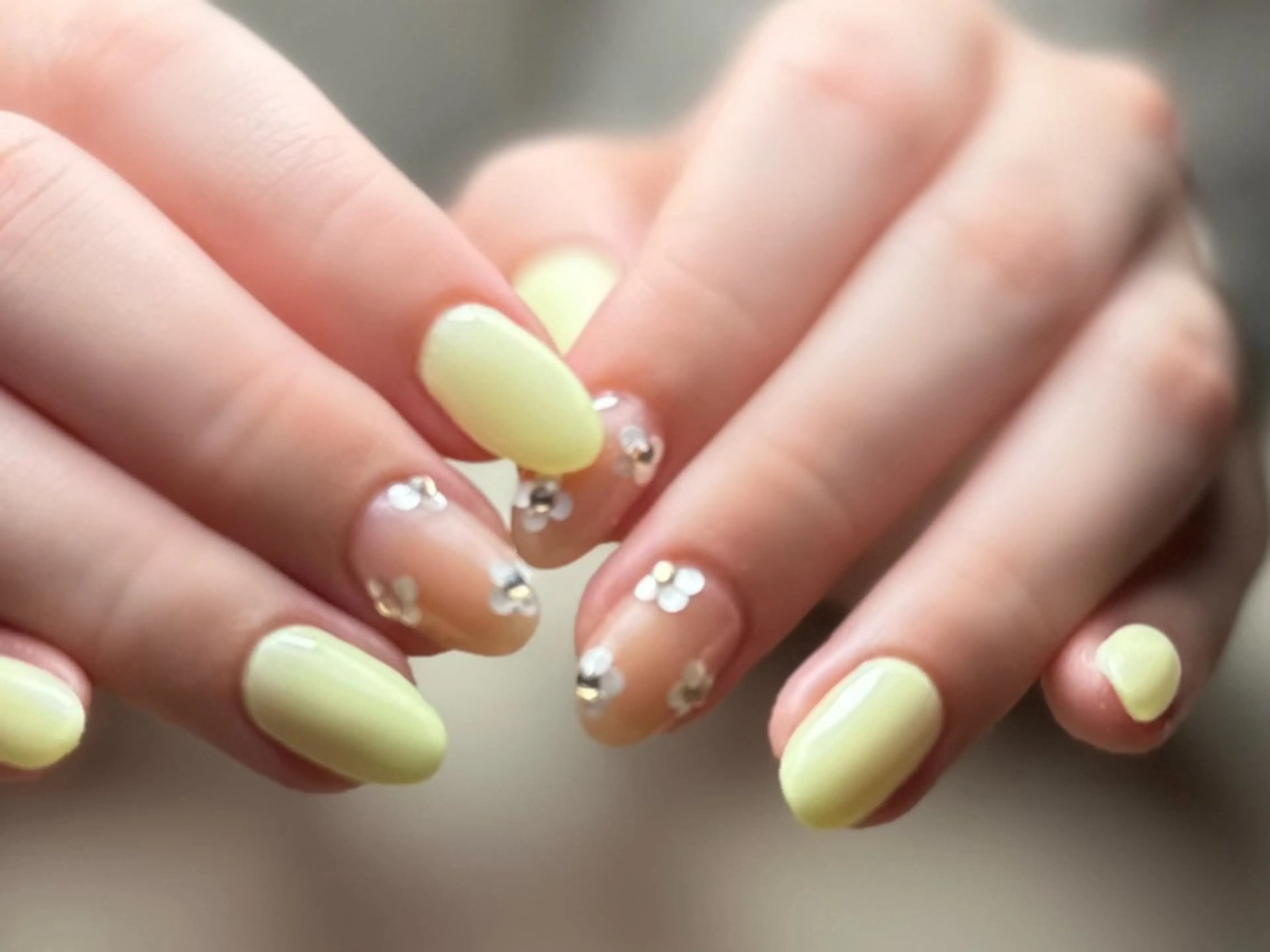 ネイル 新山 聖のネイルデザイン