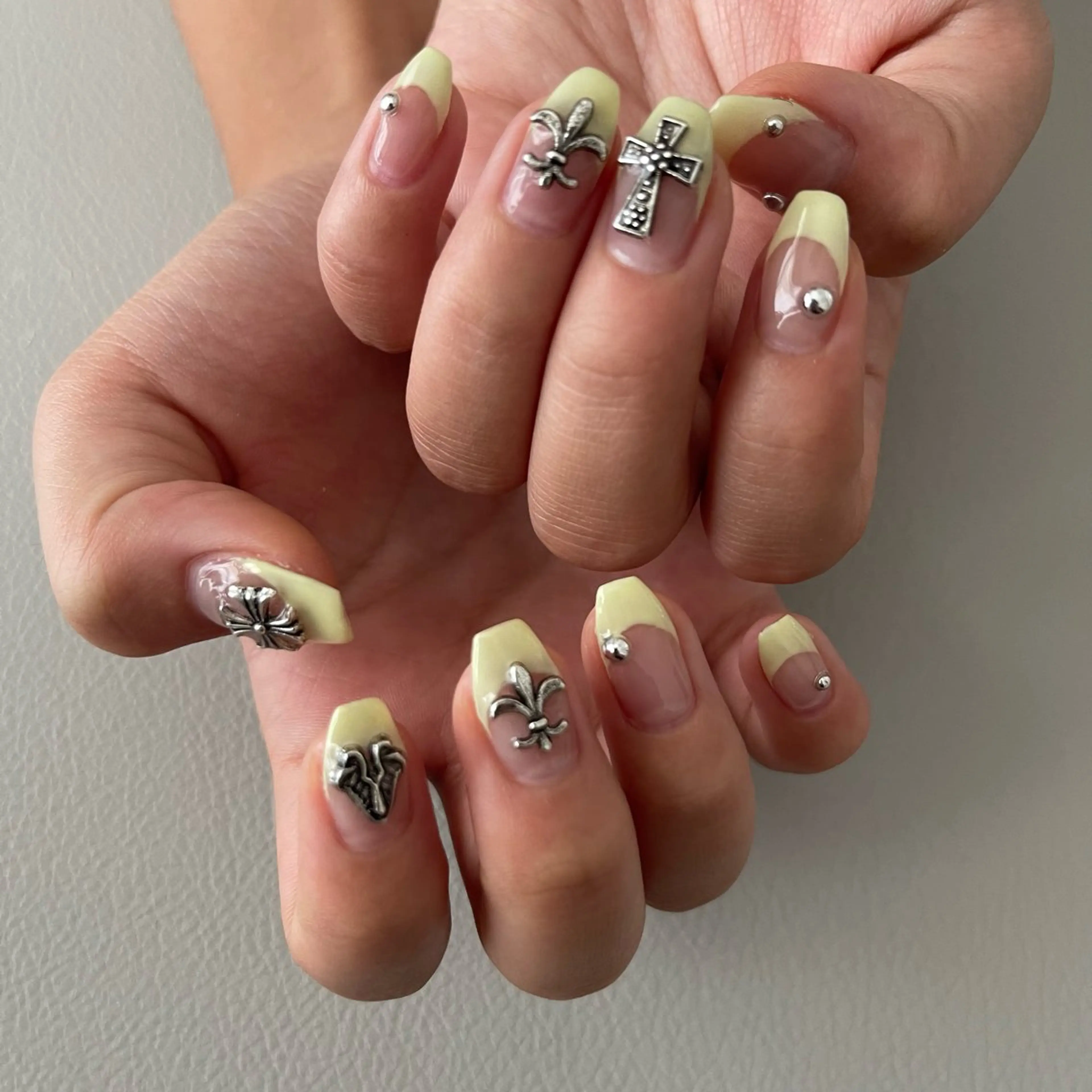 ネイル Luccica nailのネイルデザイン