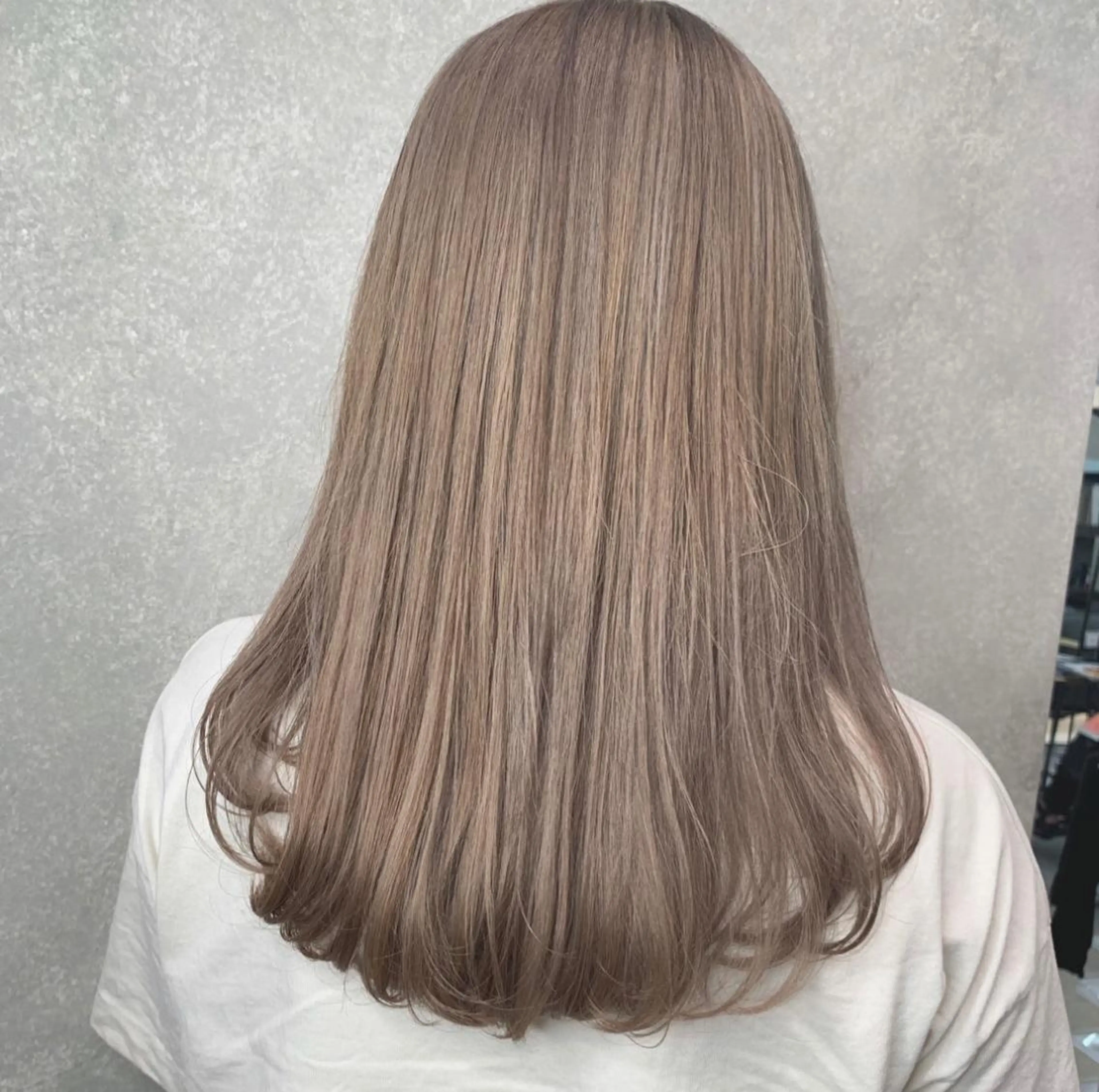 ロング カラー トリートメント Kureha/ネイル トレンドヘアのネイルデザイン