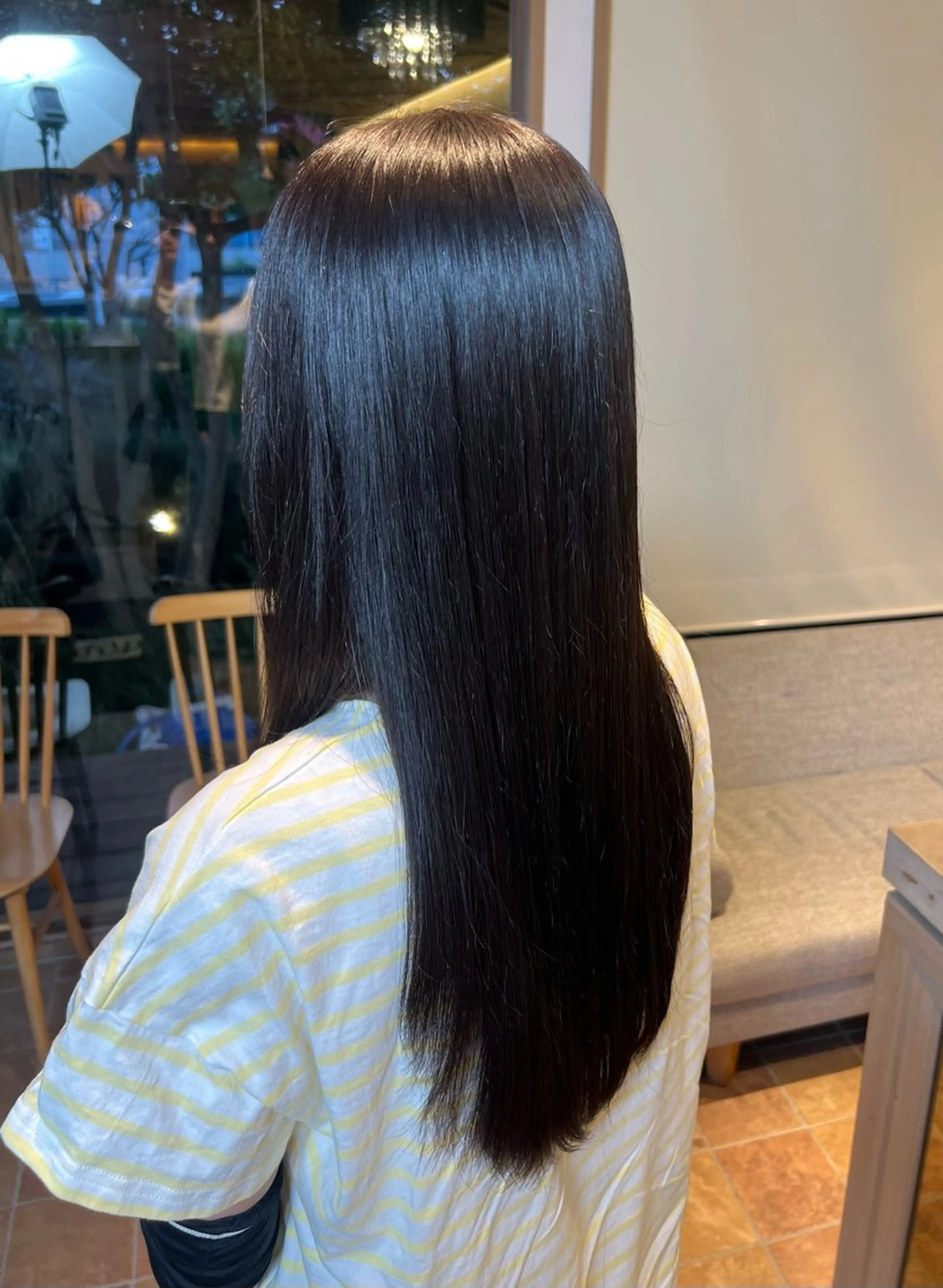 カラー 新居 孝姫のヘアスタイル