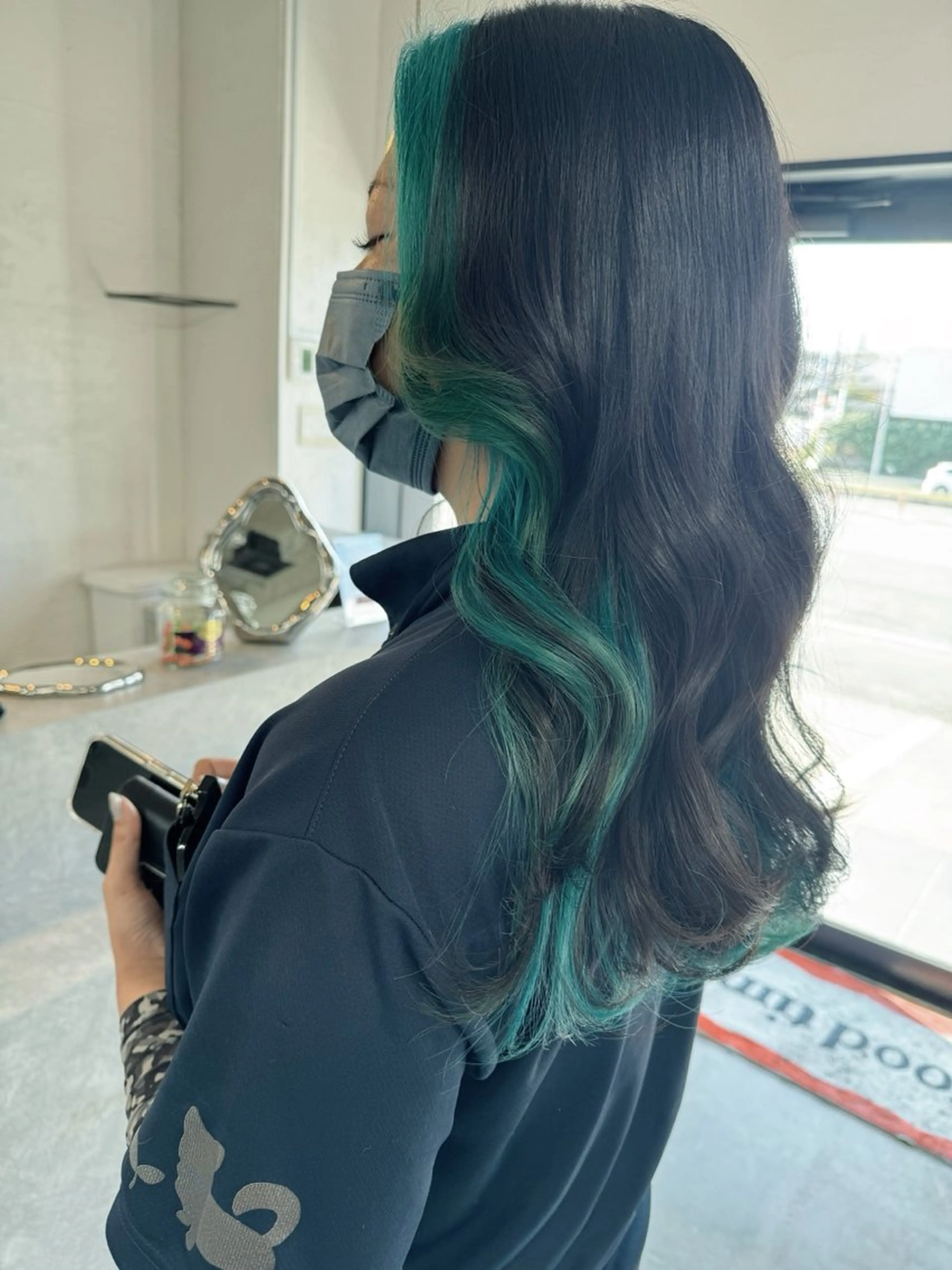 セミロング ヘアカラー miloc🫧 MOMOYOのヘアスタイル