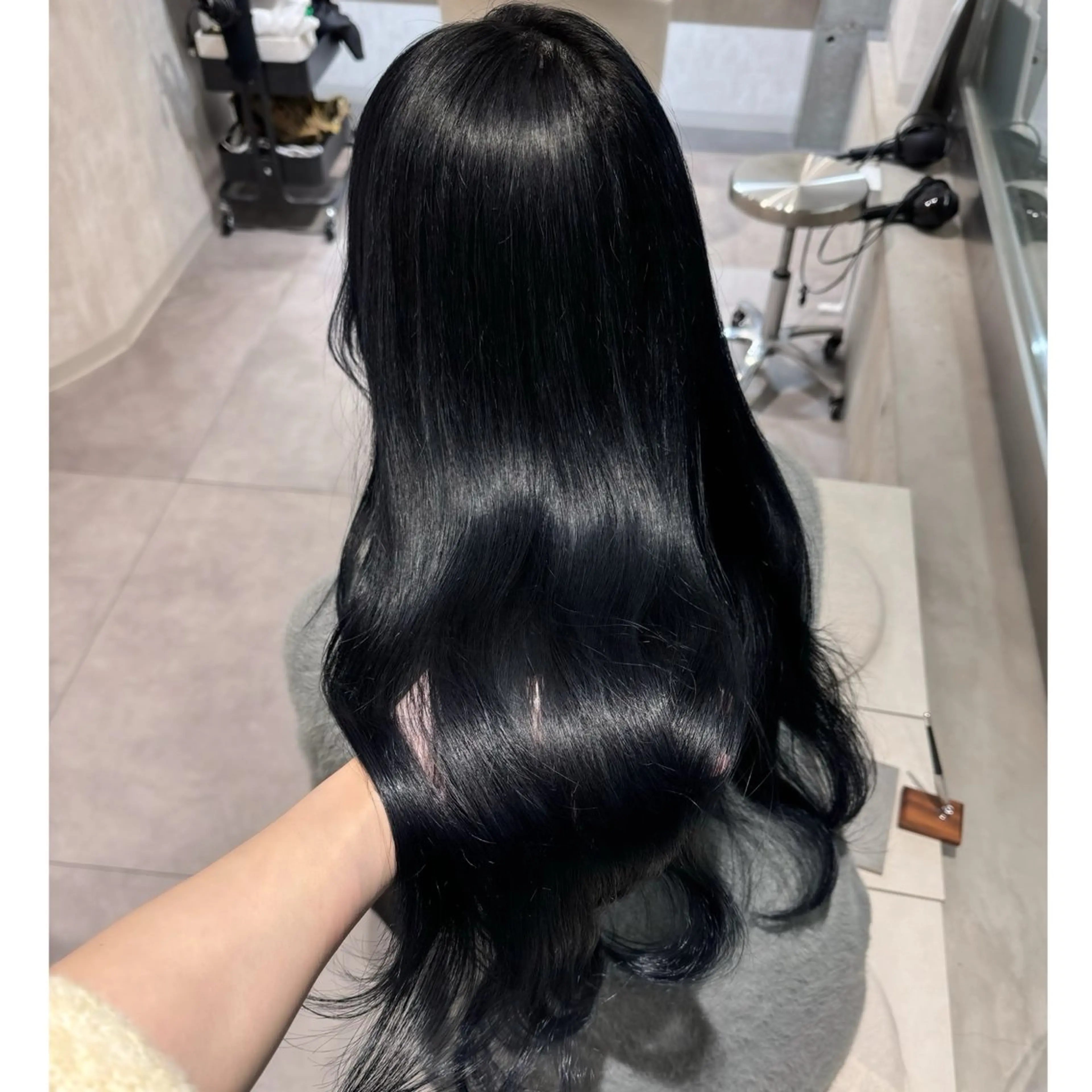 顔周りカット＋プレミアム水素ケアトリートメントの写真