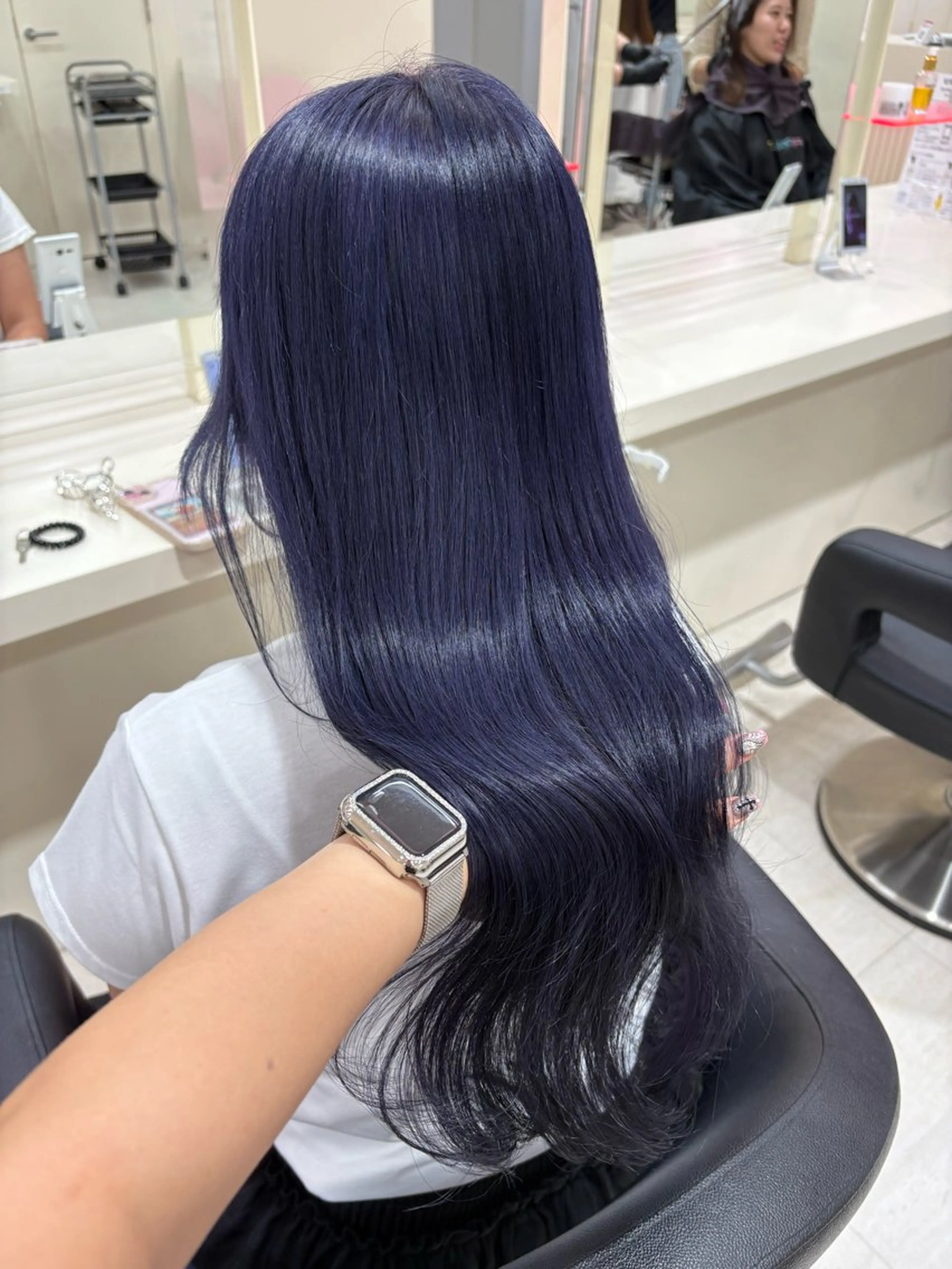 セミロング カラー ヘアアレンジ ヘアカラー 💟RINNA 艶カラー💟のヘアスタイル