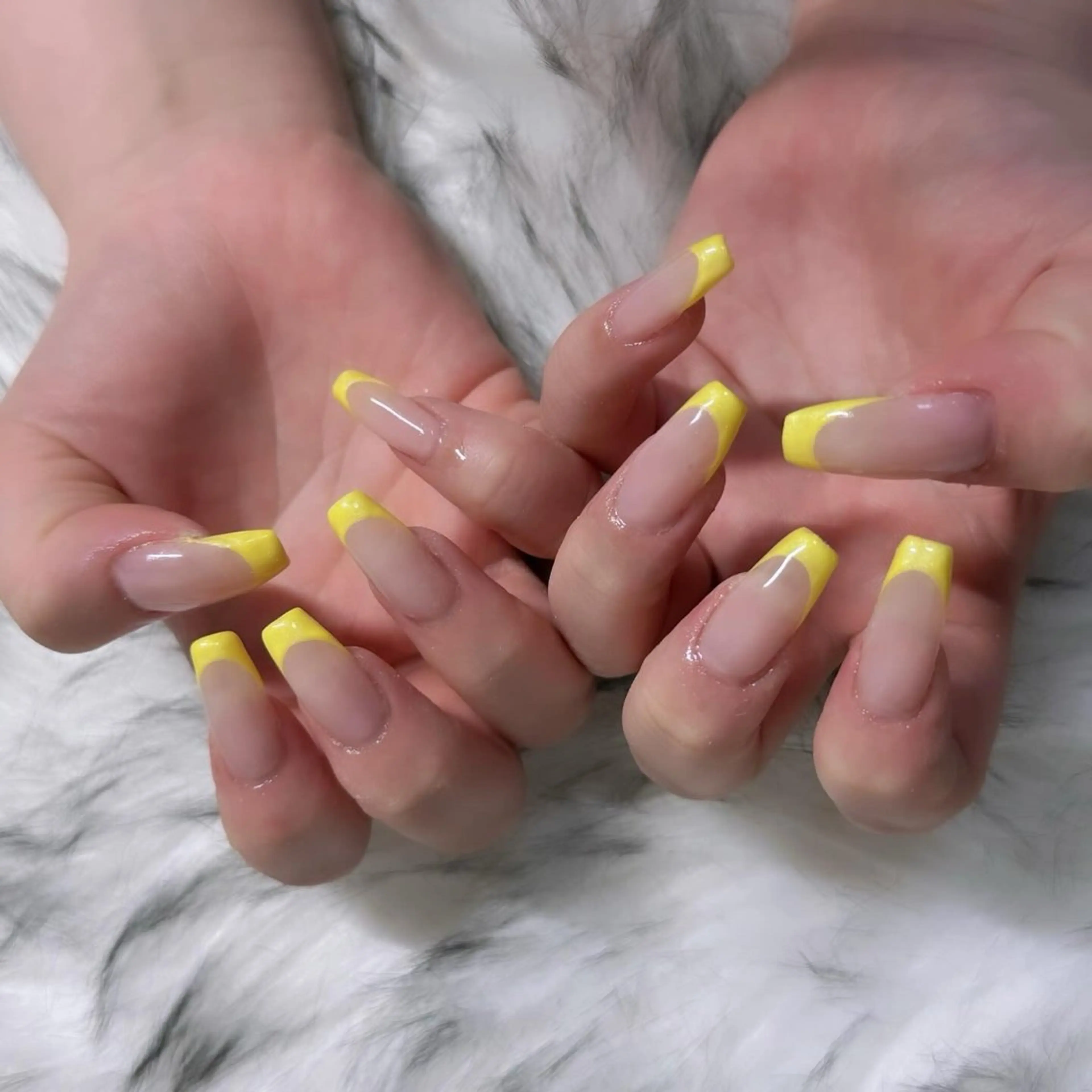 ロング ハンドネイル mao .のネイルデザイン