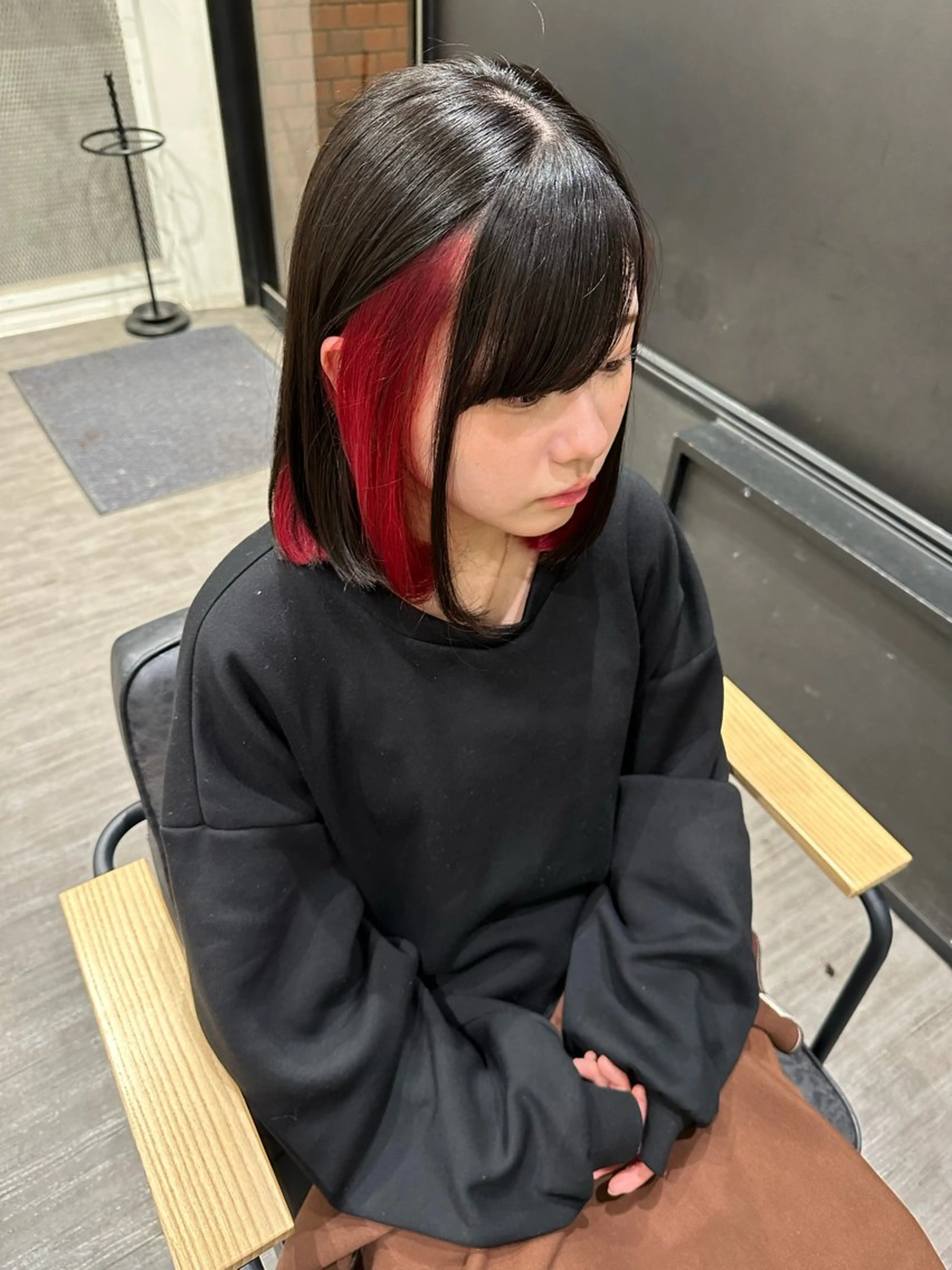 ミディアム カラー レッドカラー 艶髪レイヤー上田 紗也🇰🇷💗のヘアスタイル