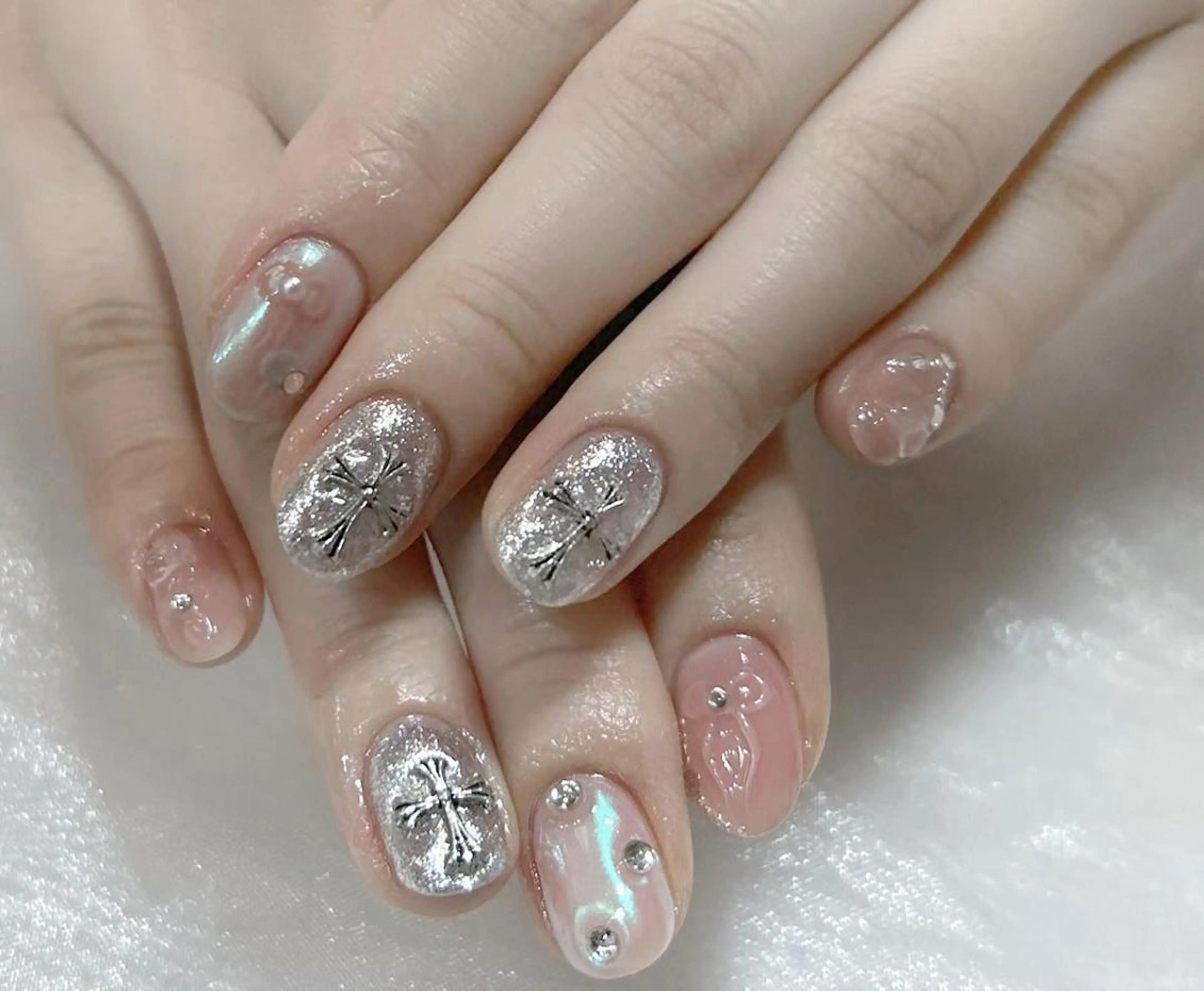 ネイル VIVIAN エイのネイルデザイン