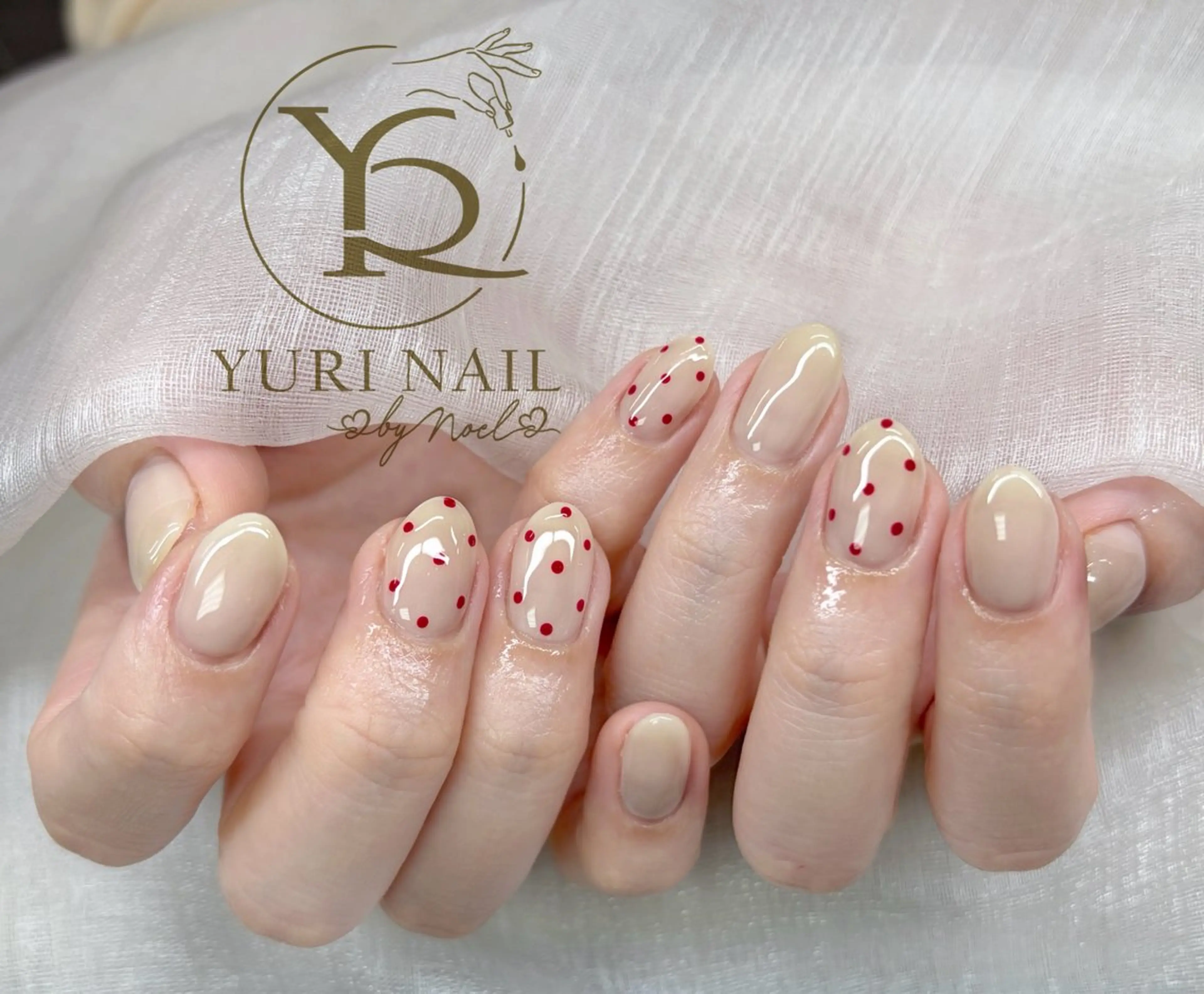 ネイル ハンドネイル フットネイル ハンドケア YURI Nail NARITAのネイルデザイン
