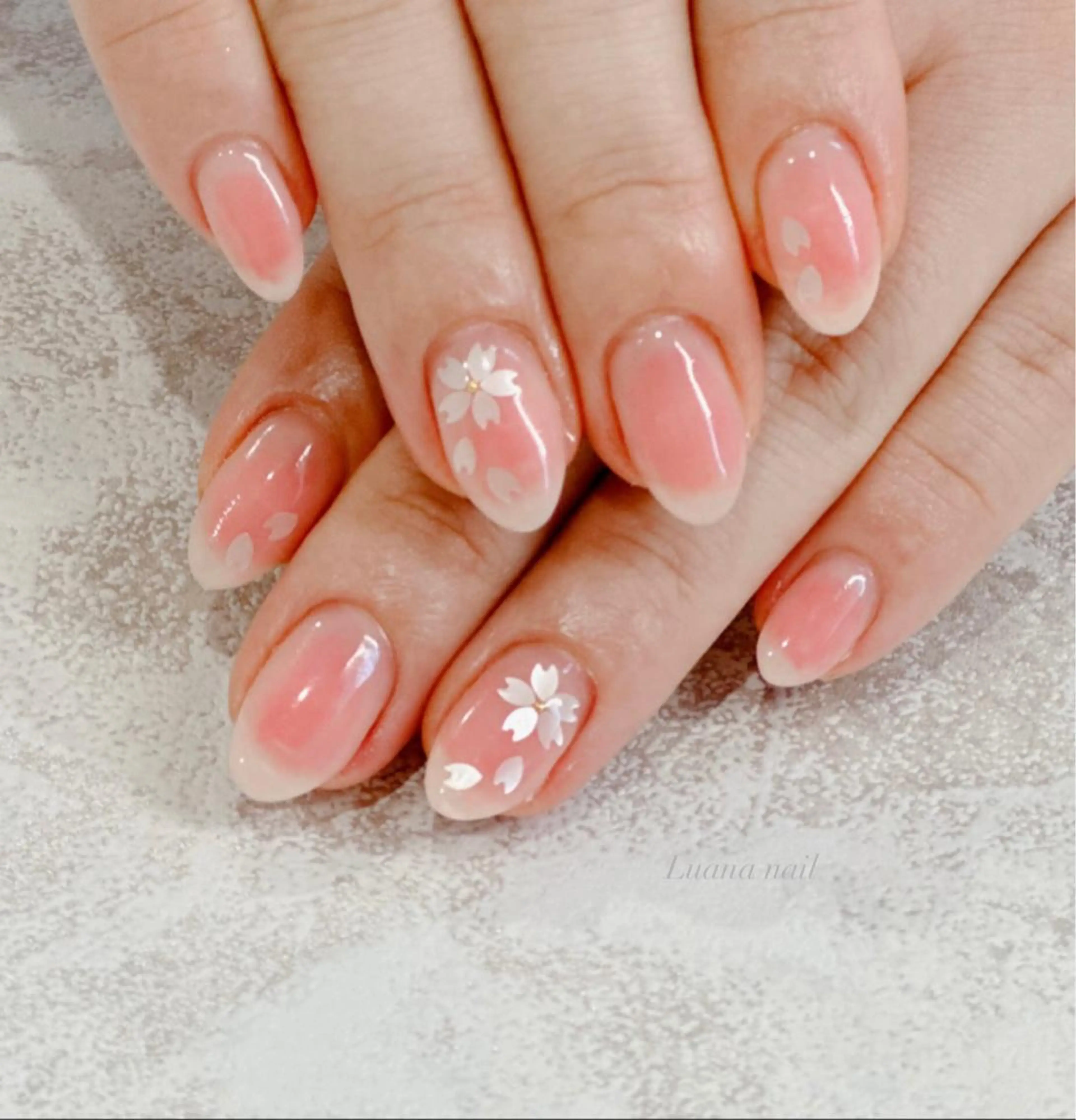 セミロング ネイル 入学式 チークネイル 桜ネイル 入学式 ジェルネイル Luana nail (ルアナネイル)のネイルデザイン