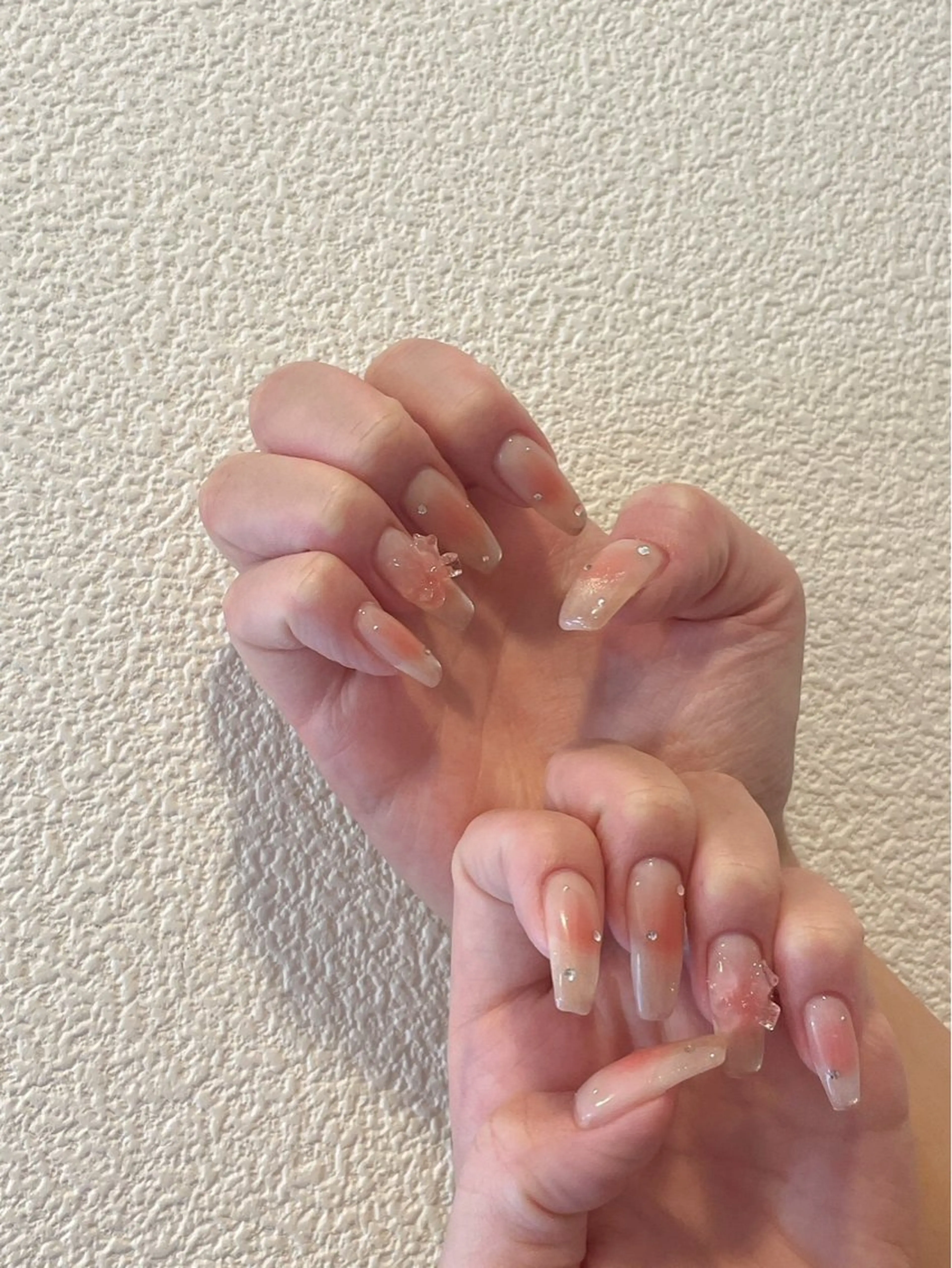 ネイル オーロラネイル フットネイル フレンチネイル ジェルネイル マグネットネイル mogunail &blowのネイルデザイン