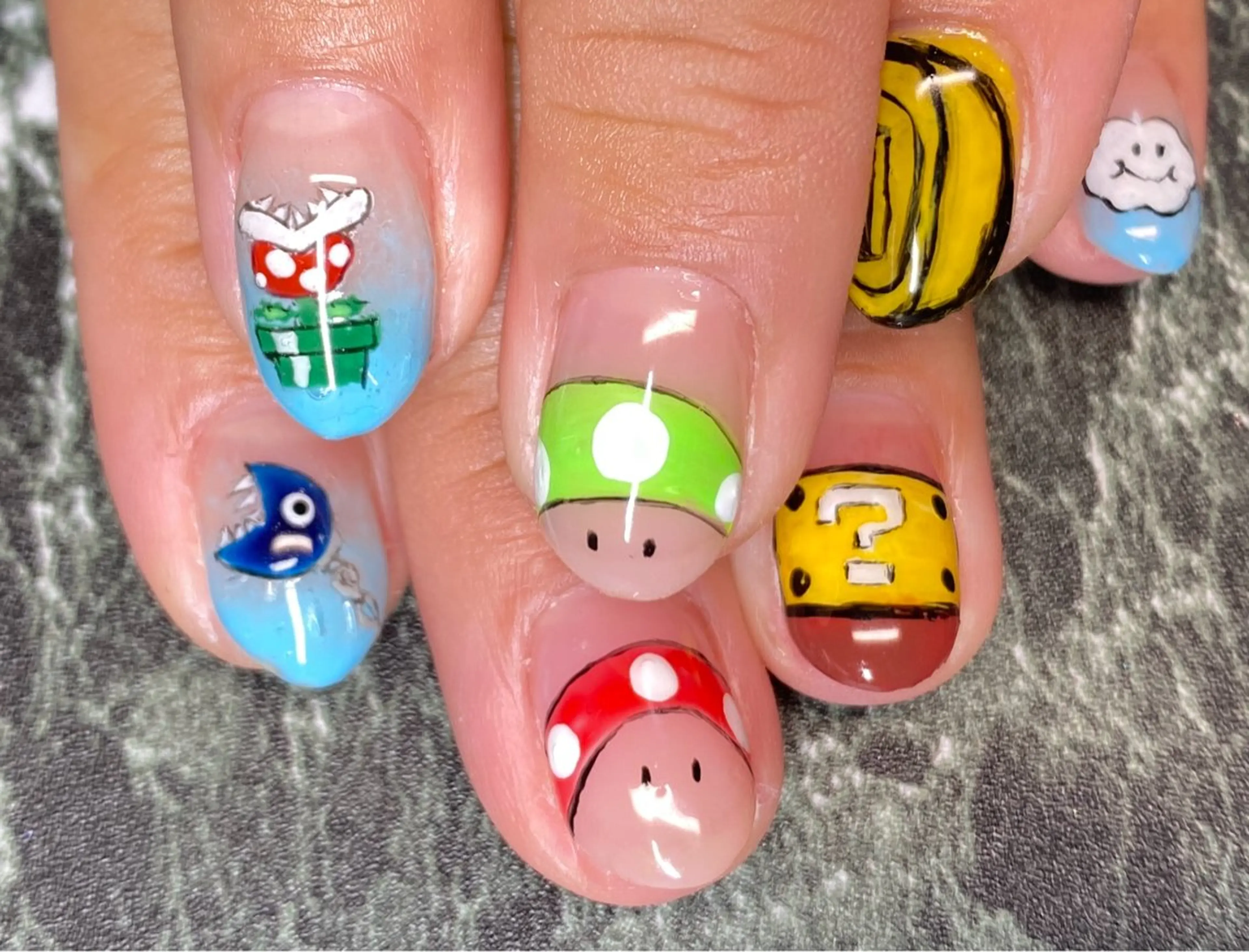 ネイル NAIL K-PIT ネイル ケーピットの眉毛・アイブロウイメージ