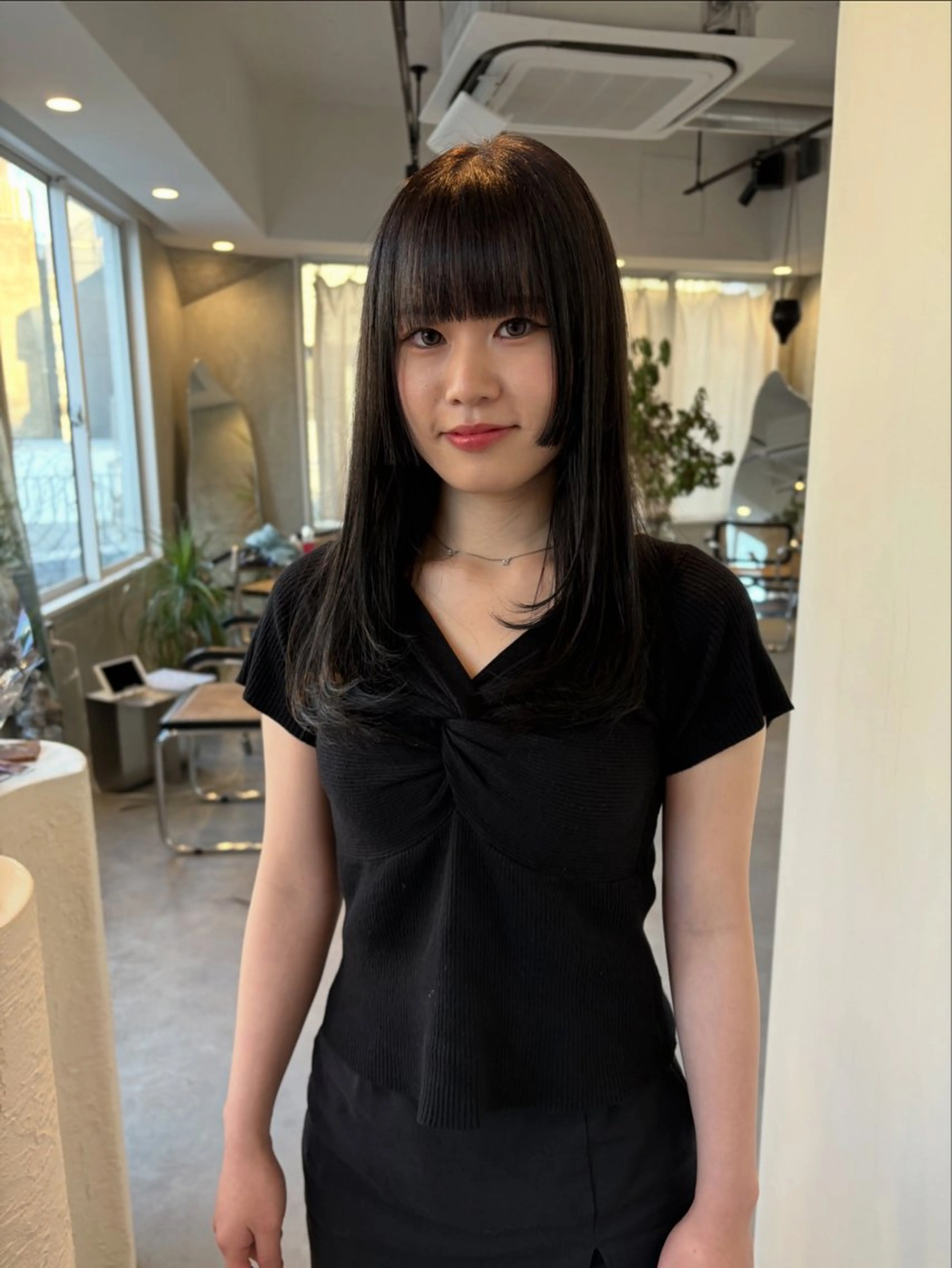 セミロング カラー 黒髪 ブルーカラー ブルーブラック レイヤーカット メンズ支持◎/パーマ masaのヘアスタイル