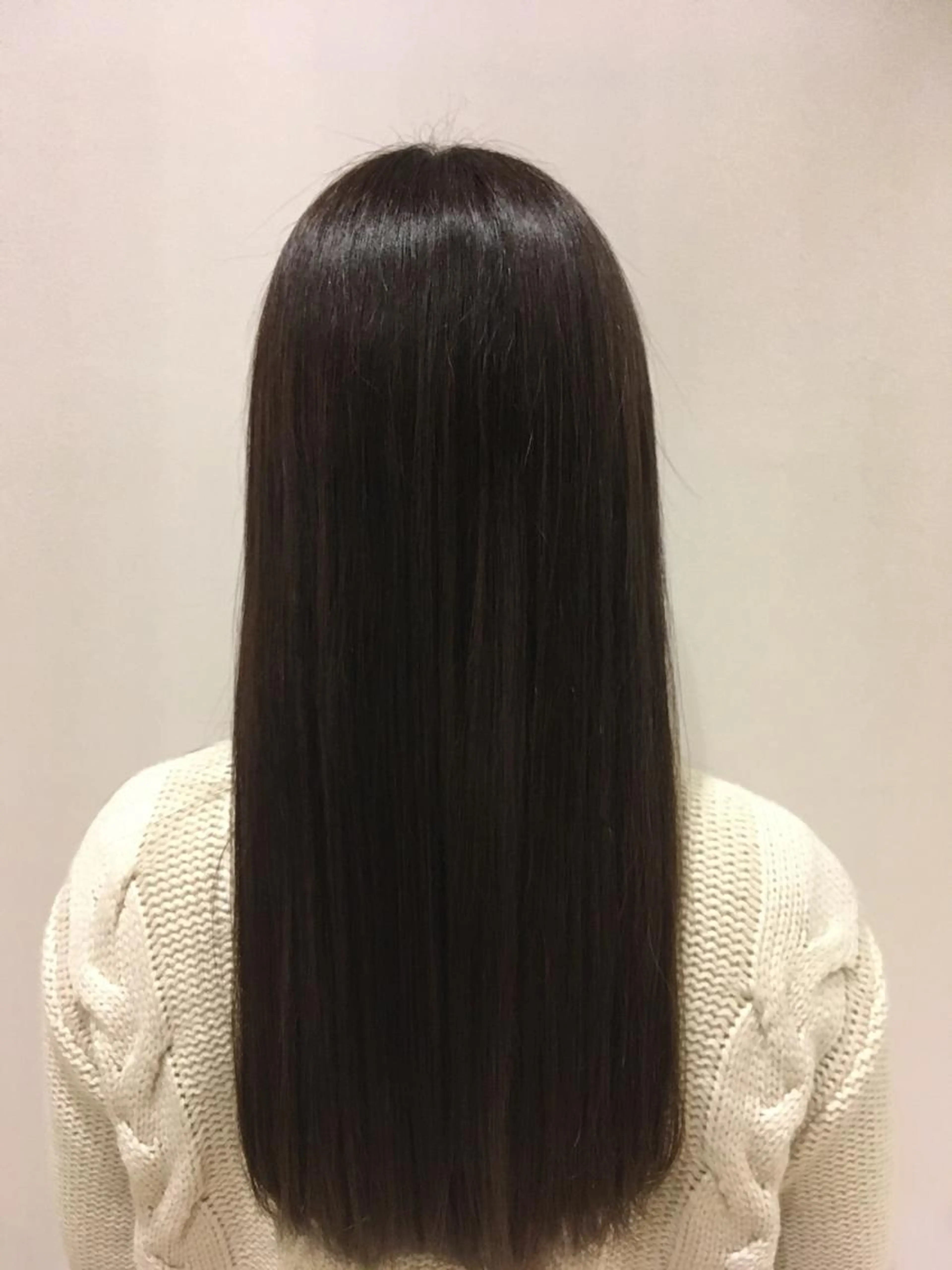 🌸気になる広がりうねりに🌸ダメージレスストレートパーマ+髪質改善トリートメントの写真