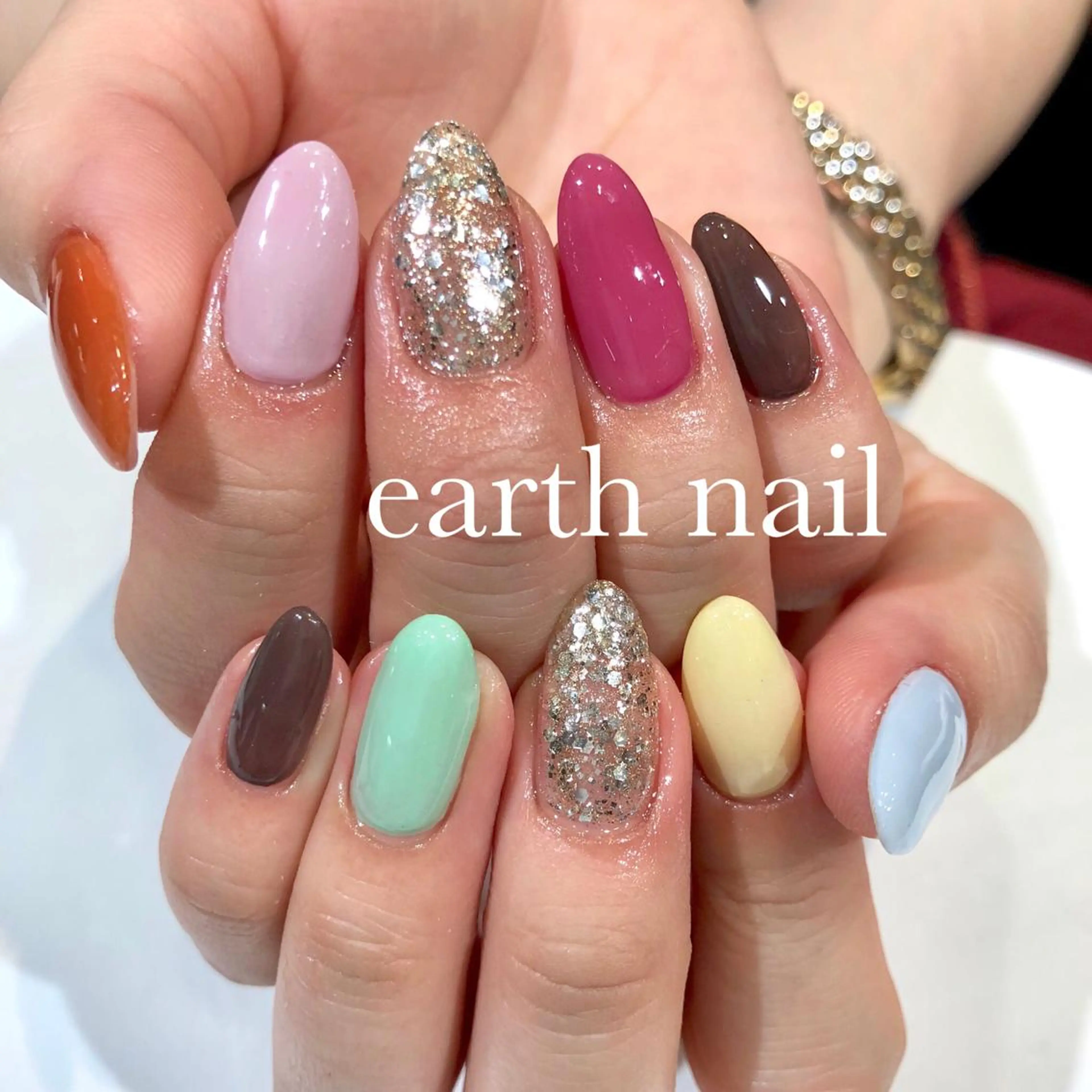 ネイル ブラウン ラメ(グリッター) ハンドネイル 🧁🥕 asukaのネイルデザイン
