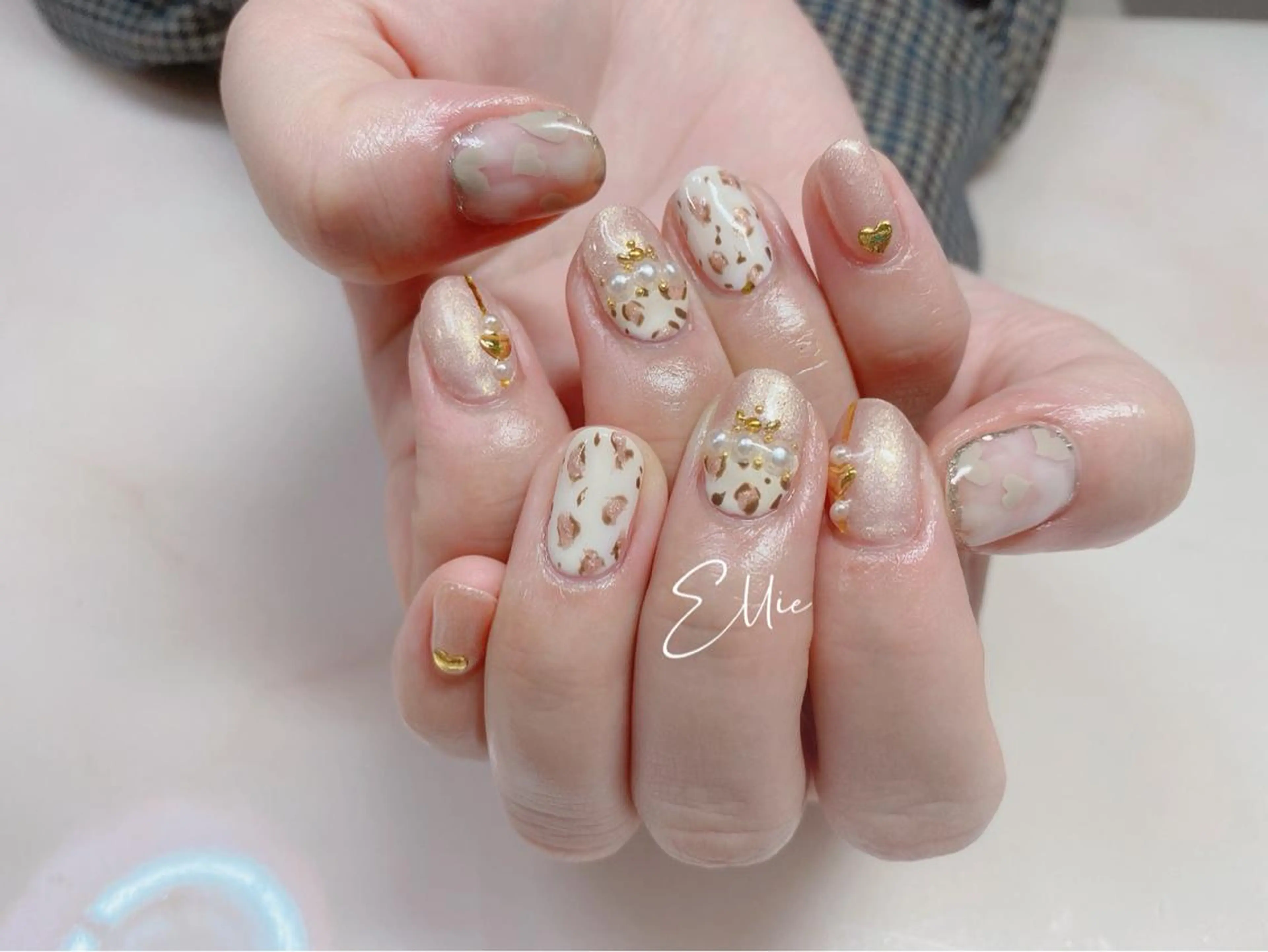 ネイル ハンドネイル ハンドケア 閨匠ビューティサロン 新橋店♡Ellieのネイルデザイン