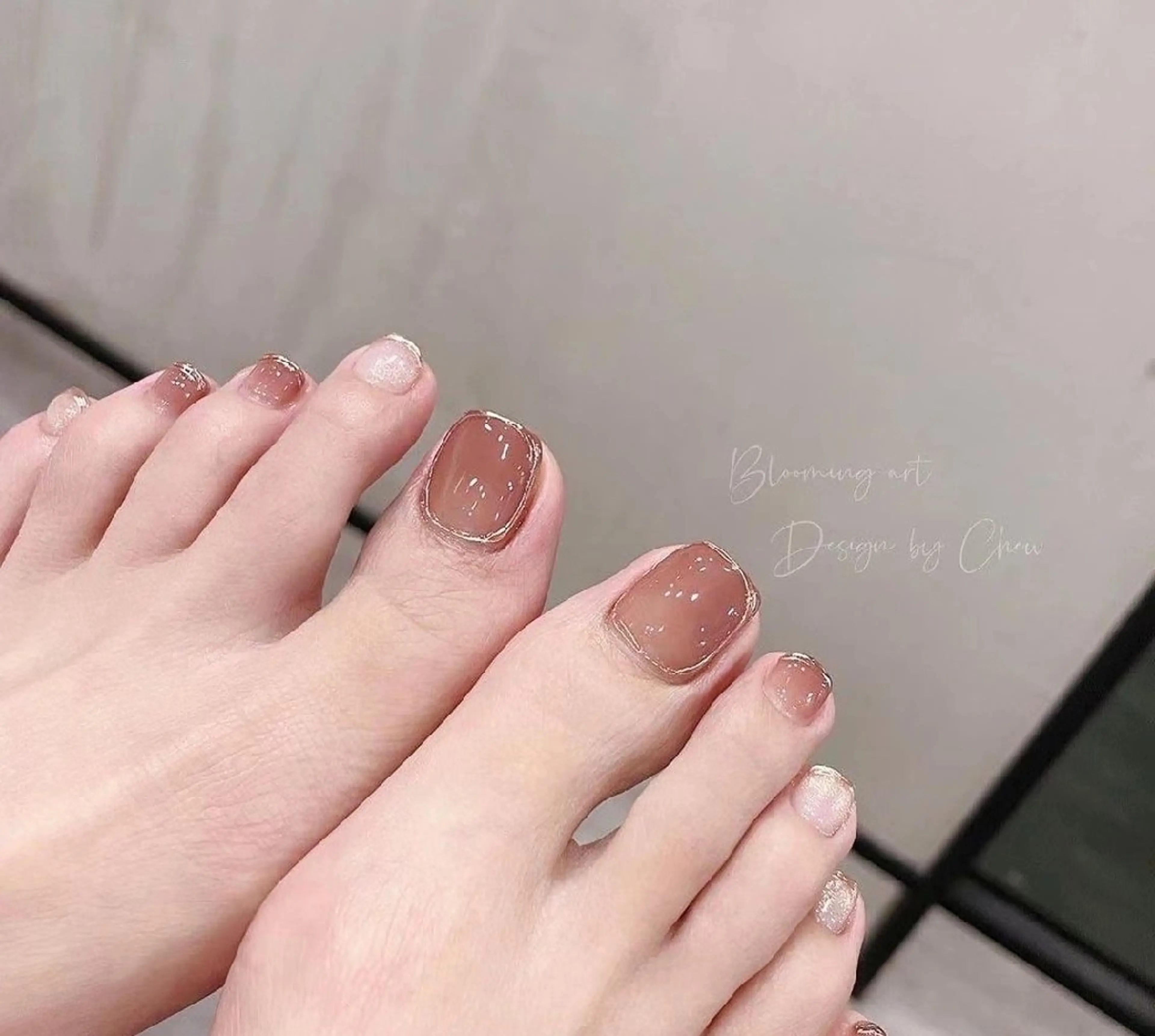 ネイル フットネイル 安田 友梨のネイルデザイン