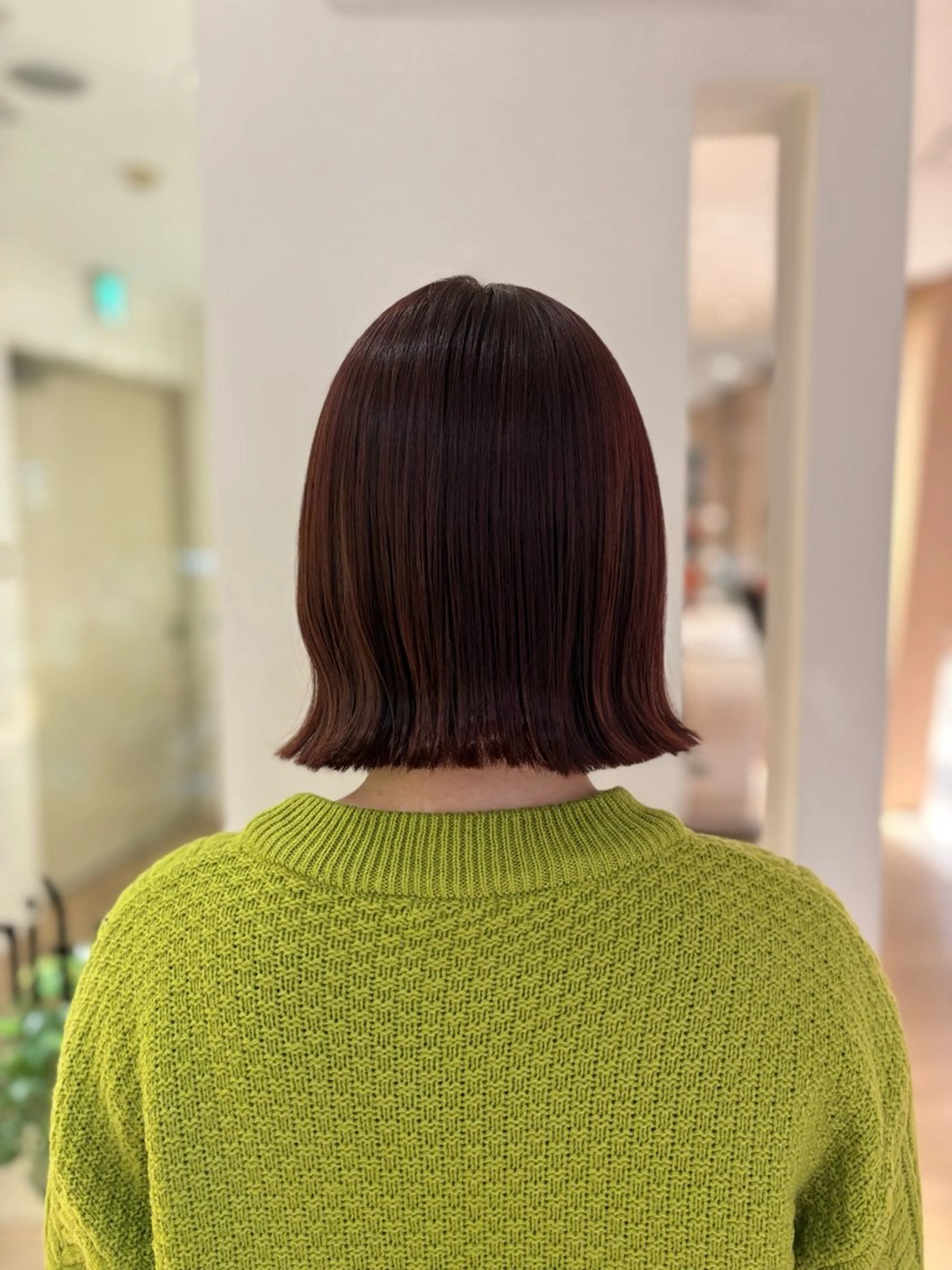 ミディアム カラー タケダ ホノカのヘアスタイル