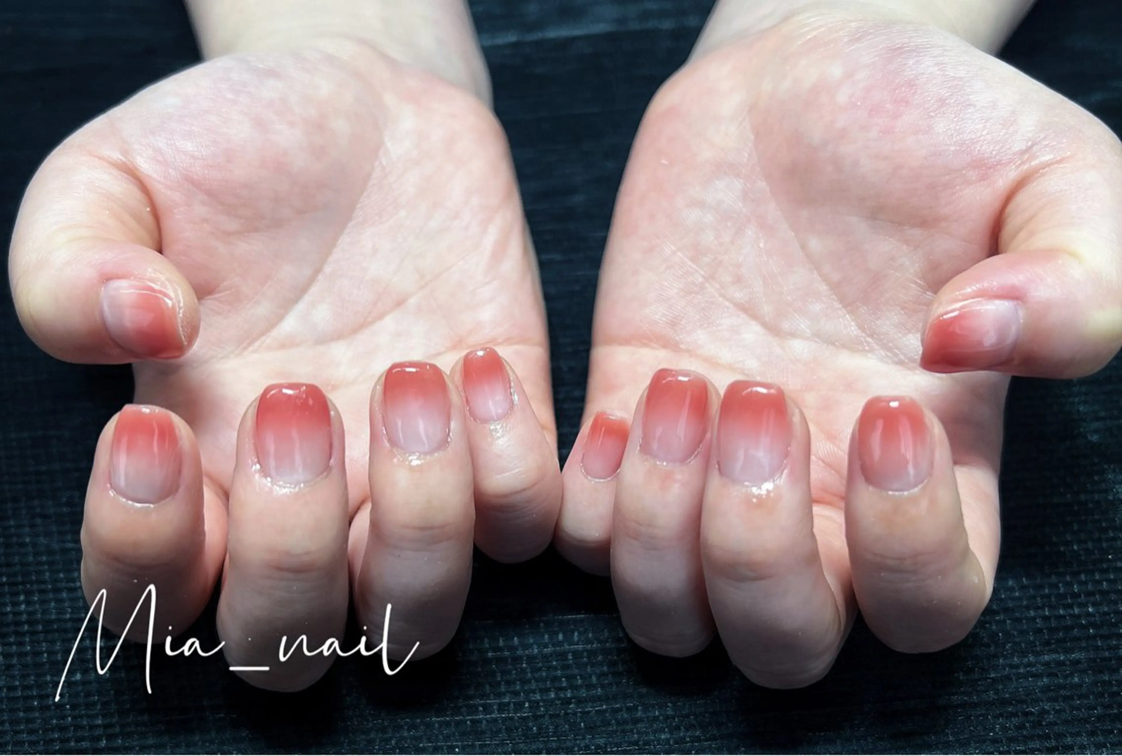 ネイル チークネイル フレンチネイル グラデーション 韓国ネイル マグネットネイル IRO NAIL MiAのネイルデザイン