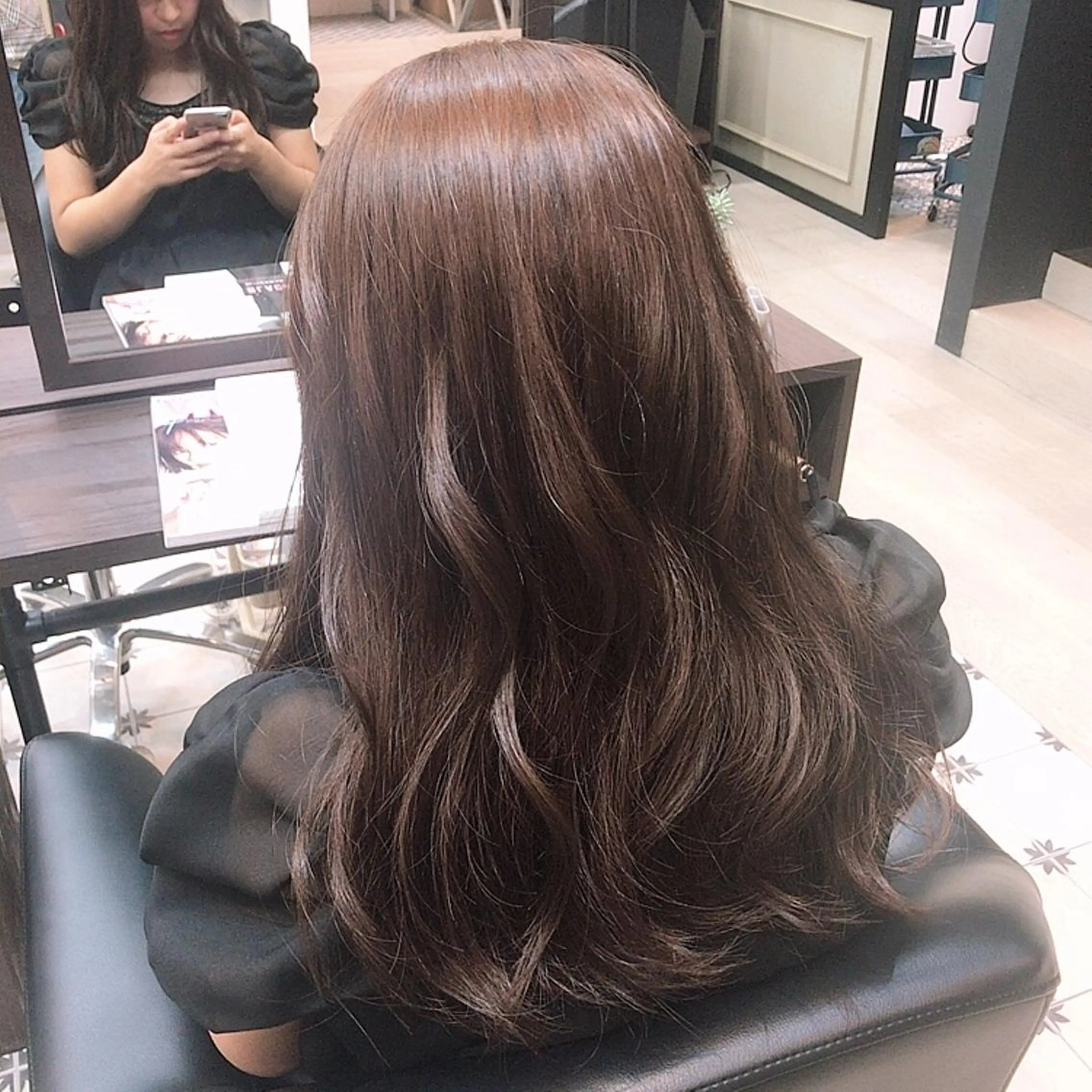 ロング カラー ブリーチ ブラウンカラー ブリーチなしカラー ピンクカラー ピンクブラウン 韓国ヘア☁️ mitsukiのヘアスタイル