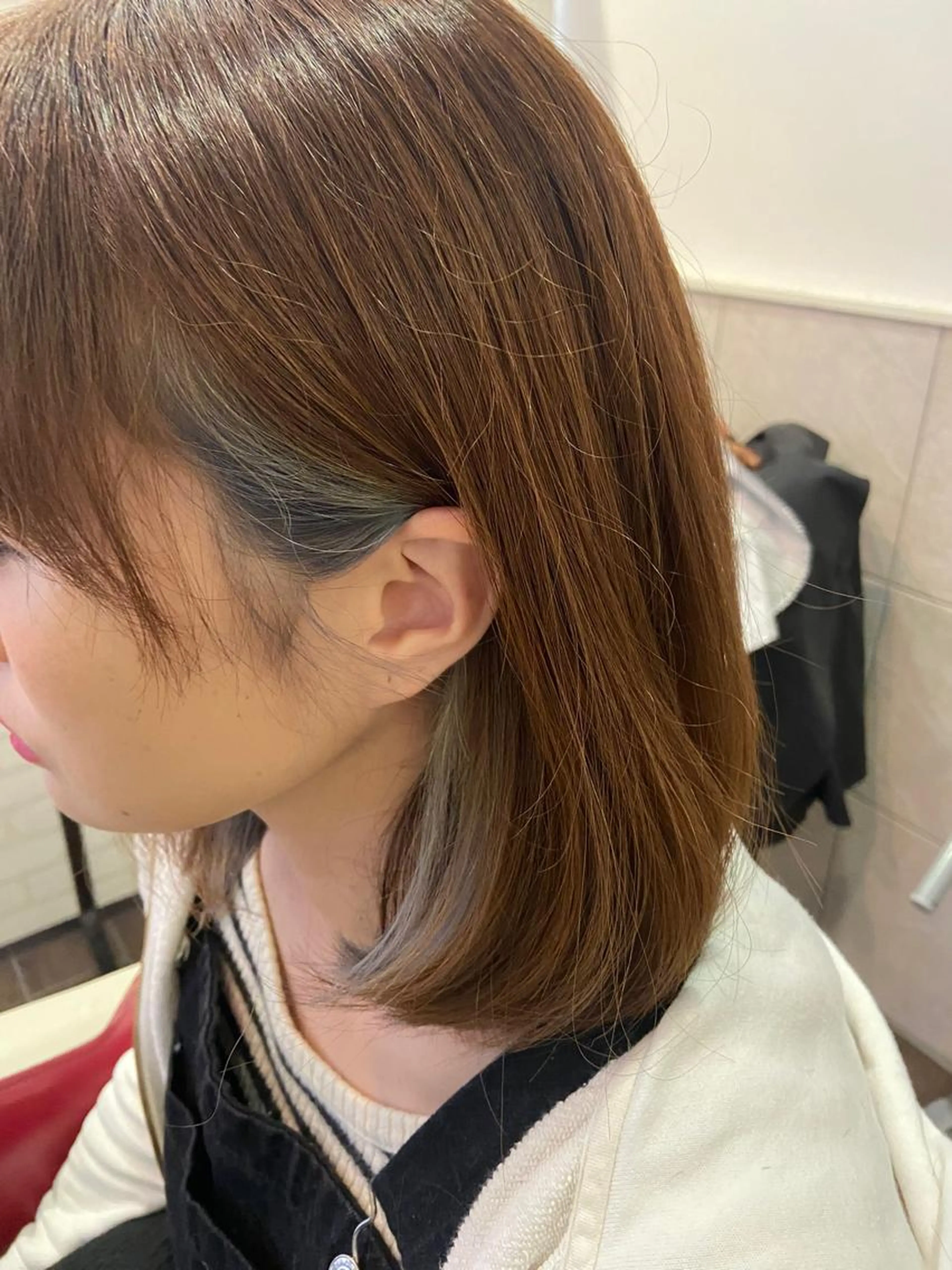 カット＋インナーカラー＋3ステップトリートメントの写真