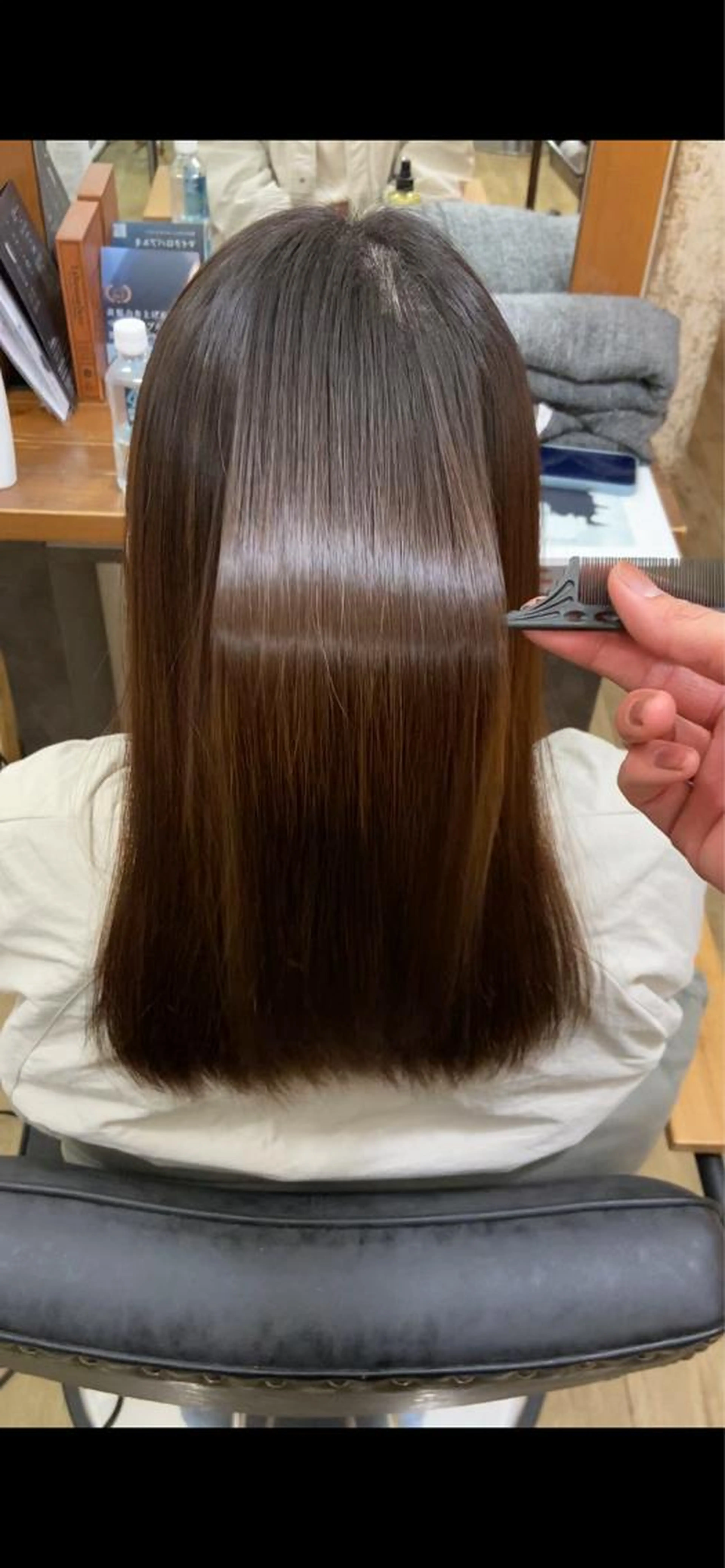 カット+髪質改善酸性ストレートパーマ!(2回目ご来店様)の写真