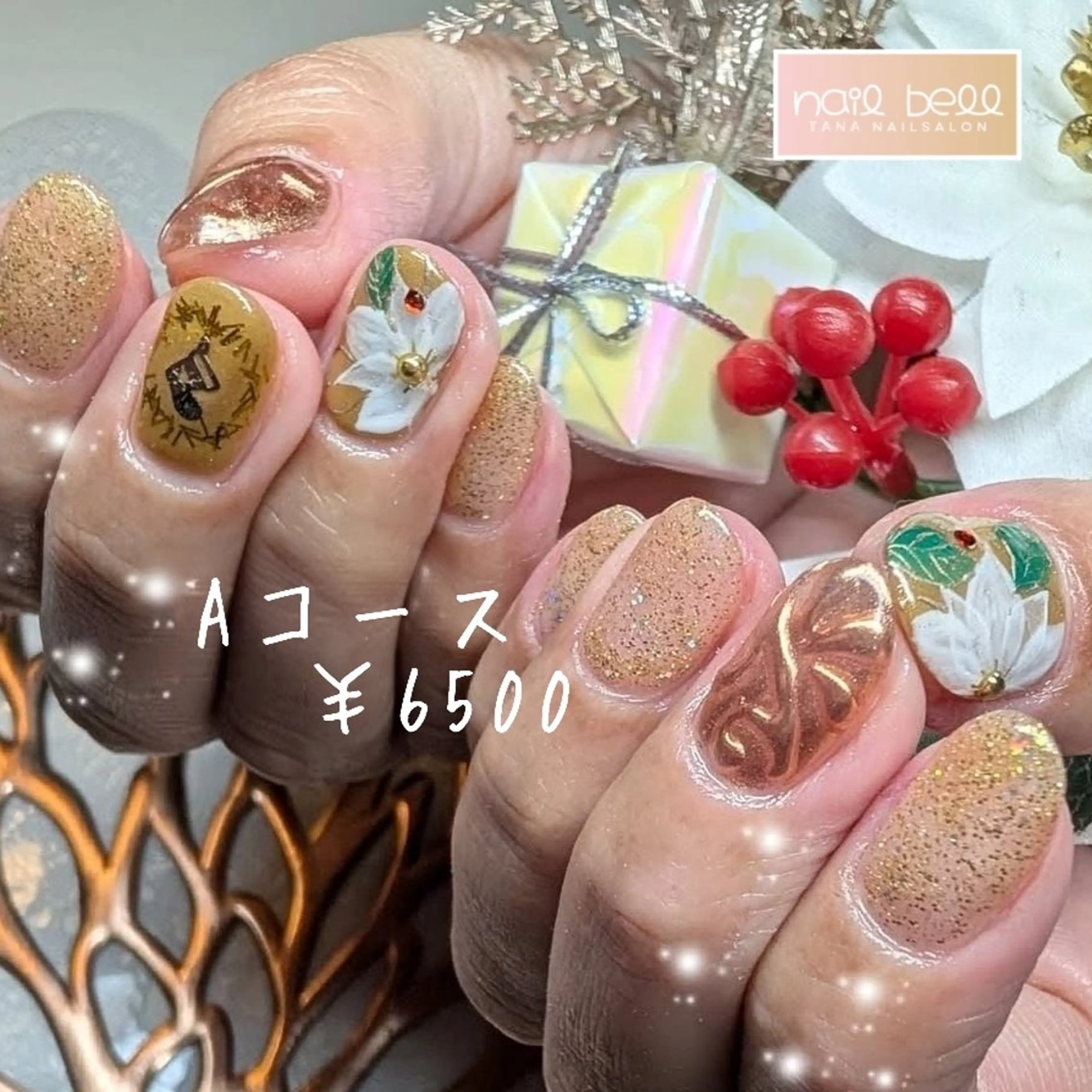 ネイル 占いができるネイルサロン「ネイルベル」所属・さいとう りなのネイルデザイン