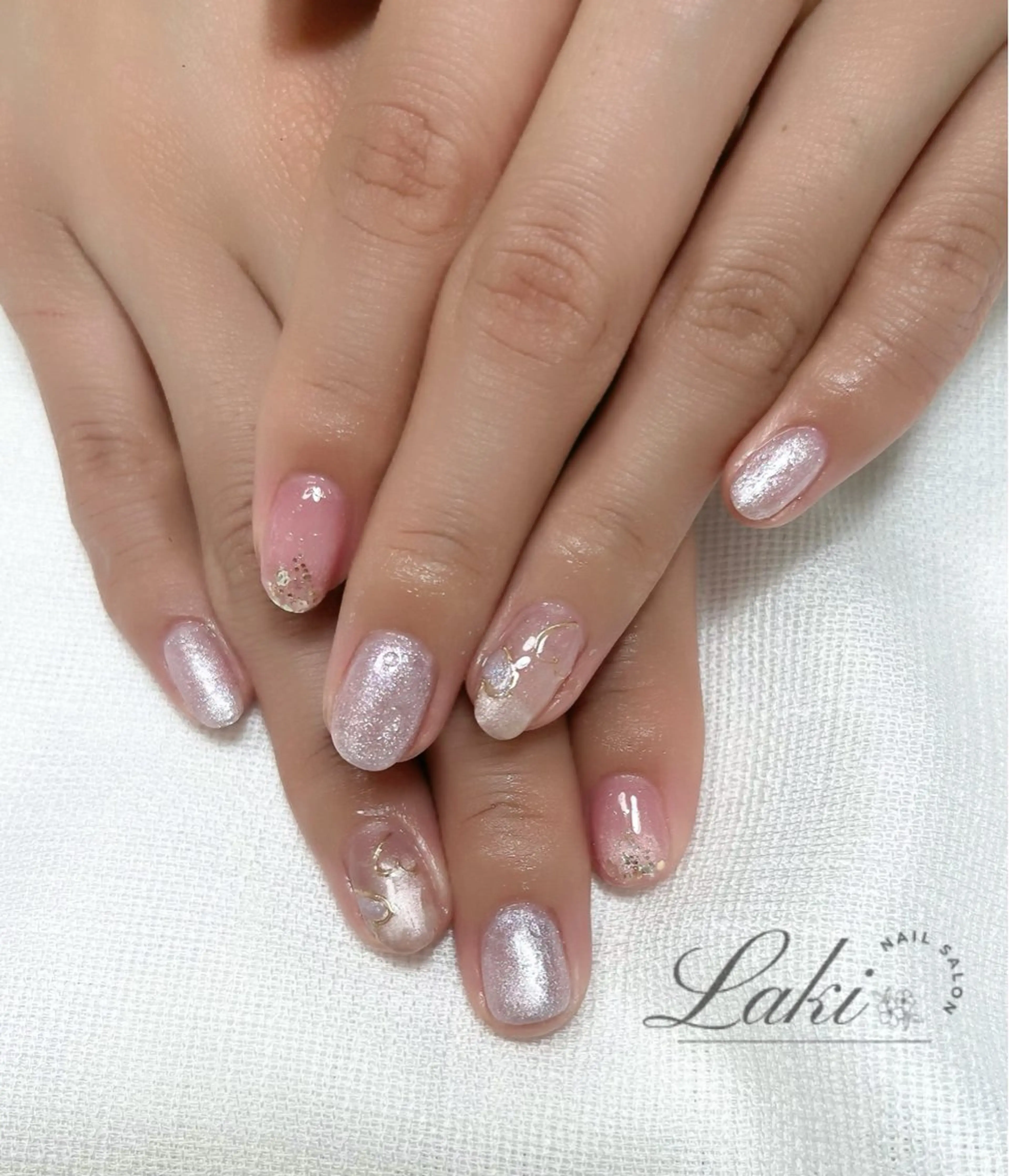 ネイル Laki nailのネイルデザイン