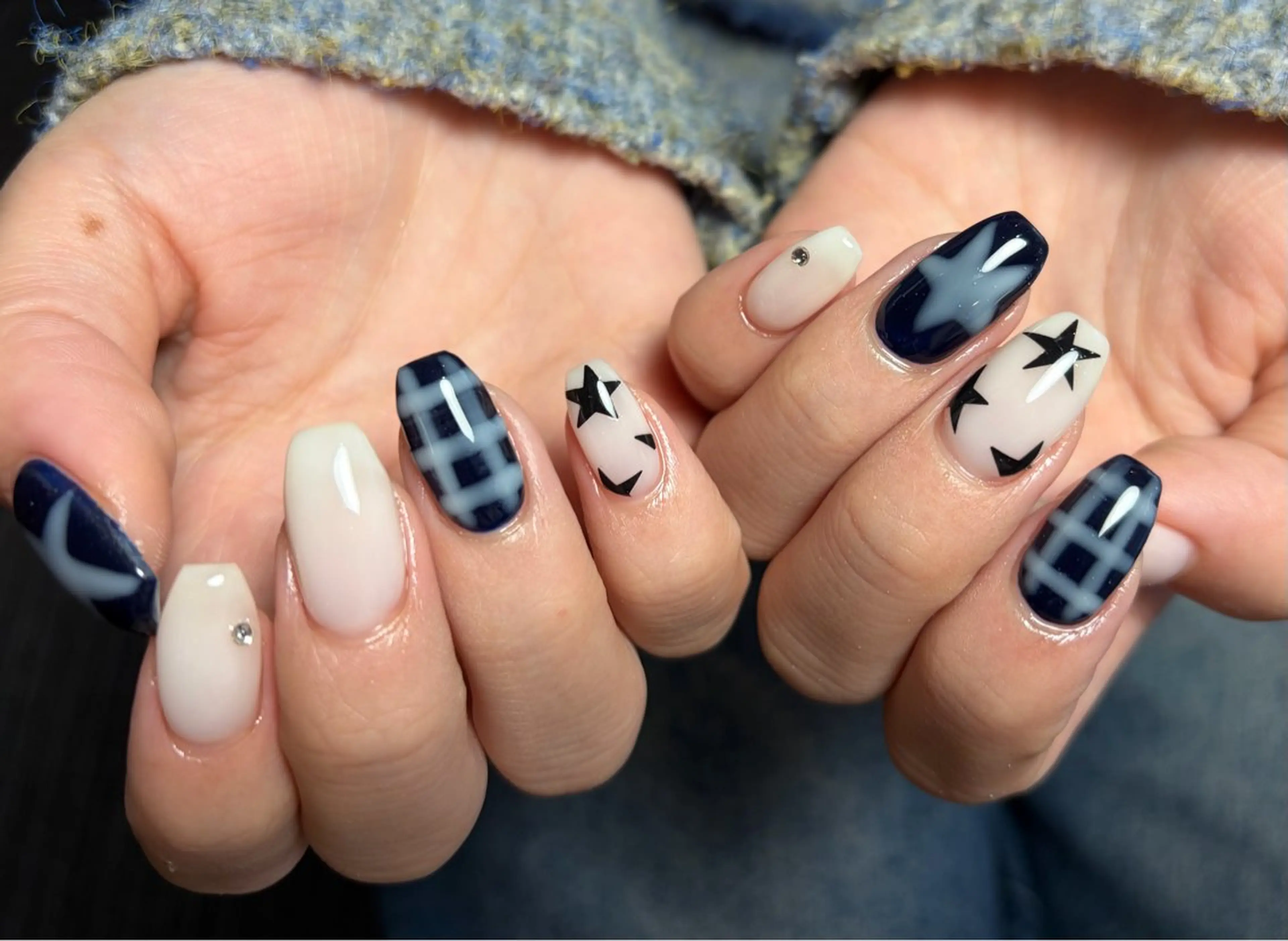 ネイル オーロラネイル チークネイル 長さ出し フットネイル フレンチネイル J&C Nail Salon吉祥寺所属・Yu Ki ネイルのネイルデザイン