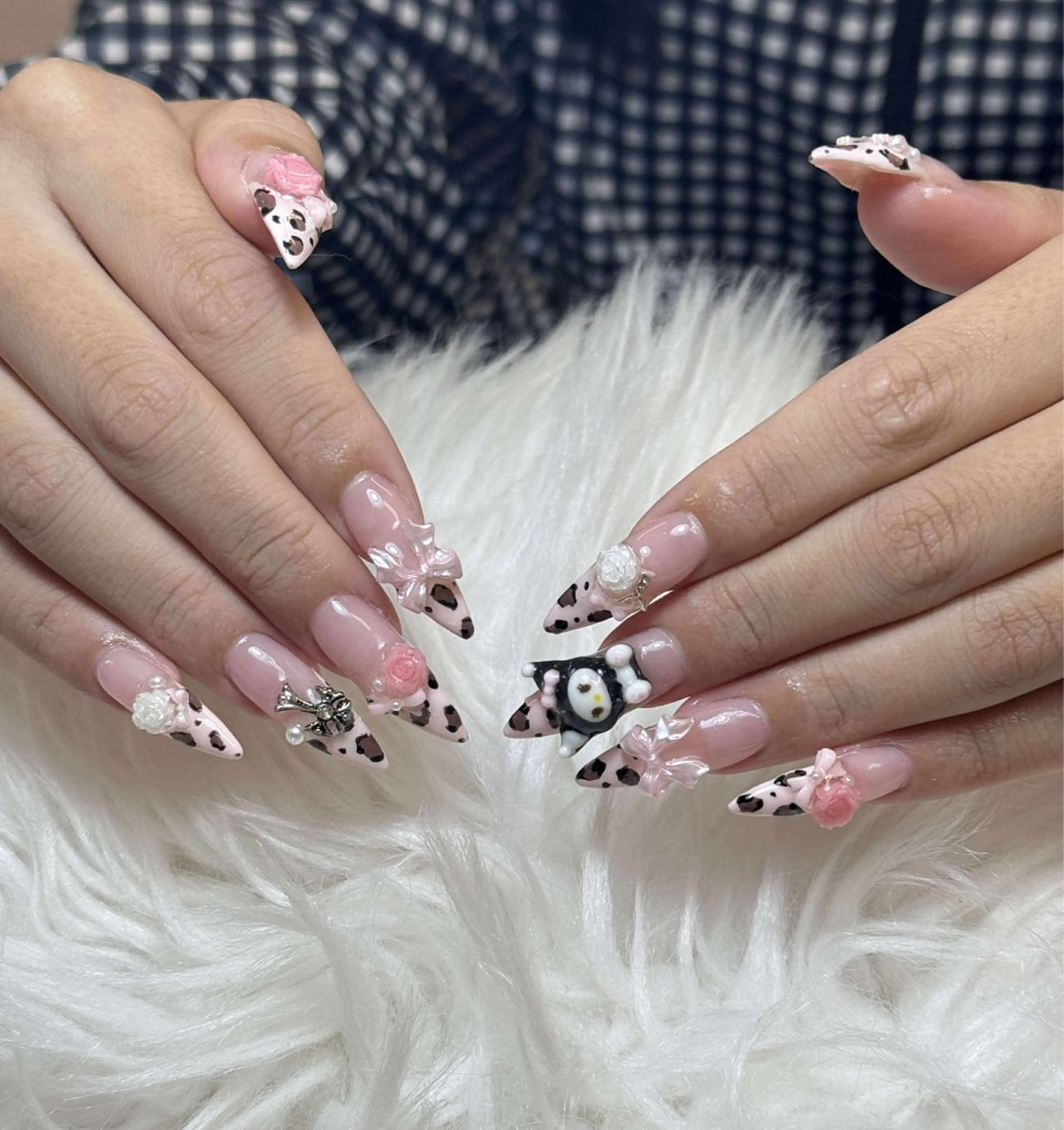 ネイル ハンドネイル ハンドケア Anh Nail 歌舞伎町のネイルデザイン