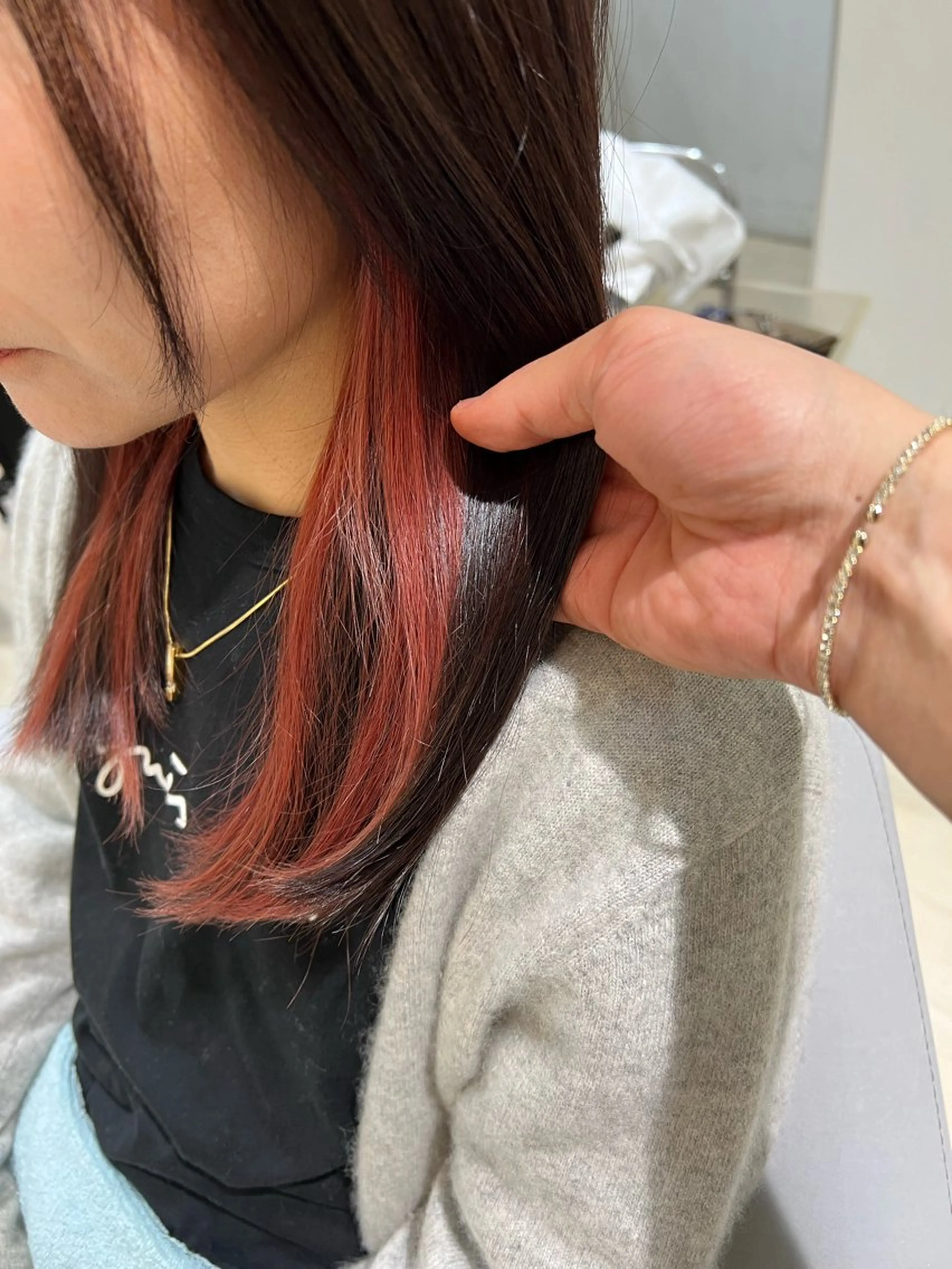 ミディアム カラー パーマ ヘアアレンジ メンズ ヘアカラー 堀井 凌平のヘアスタイル