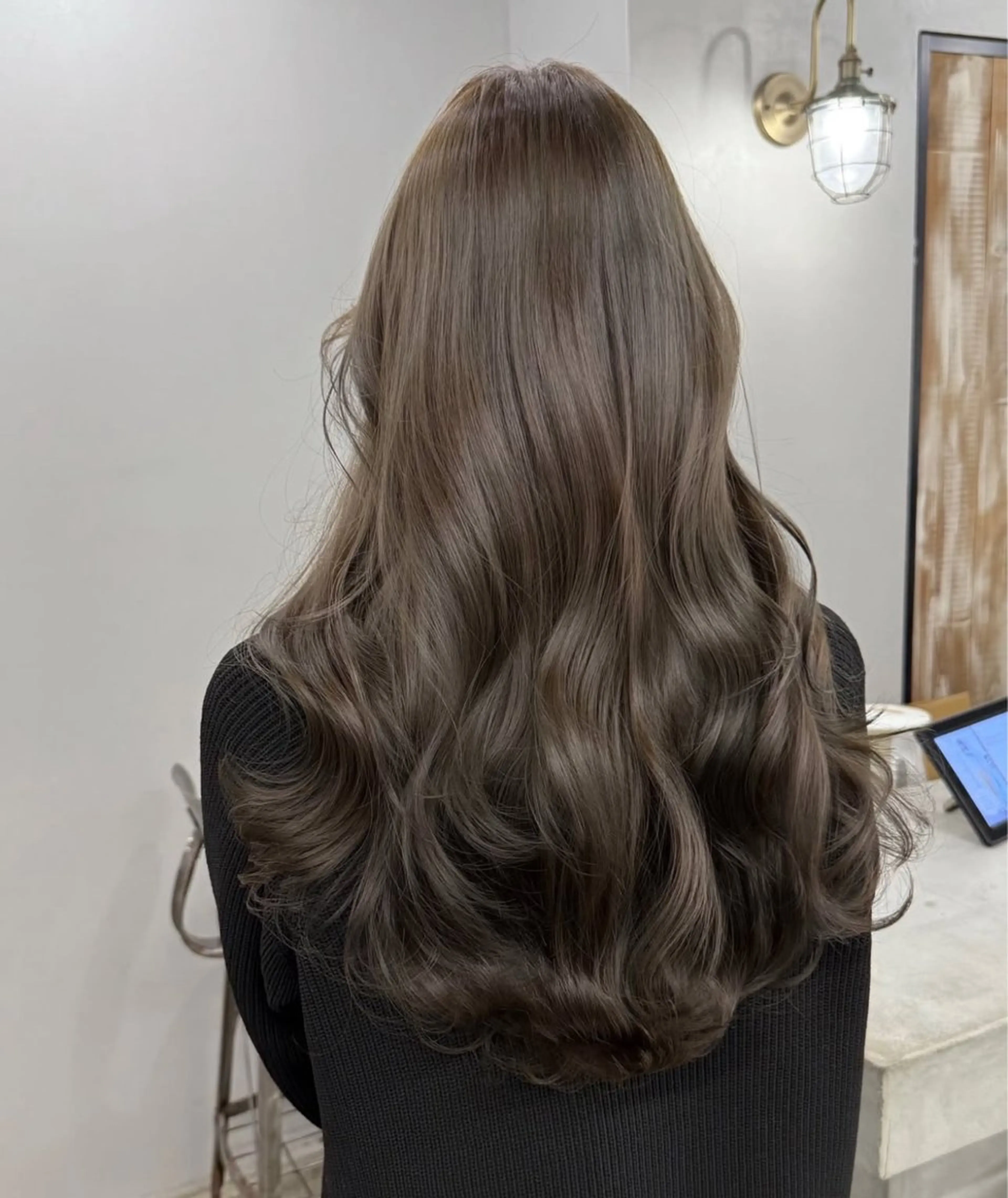 ロング カラー カット ヘアカラー トリートメント 💎透明感/韓国/ レイヤー/泉亮介💎のヘアスタイル