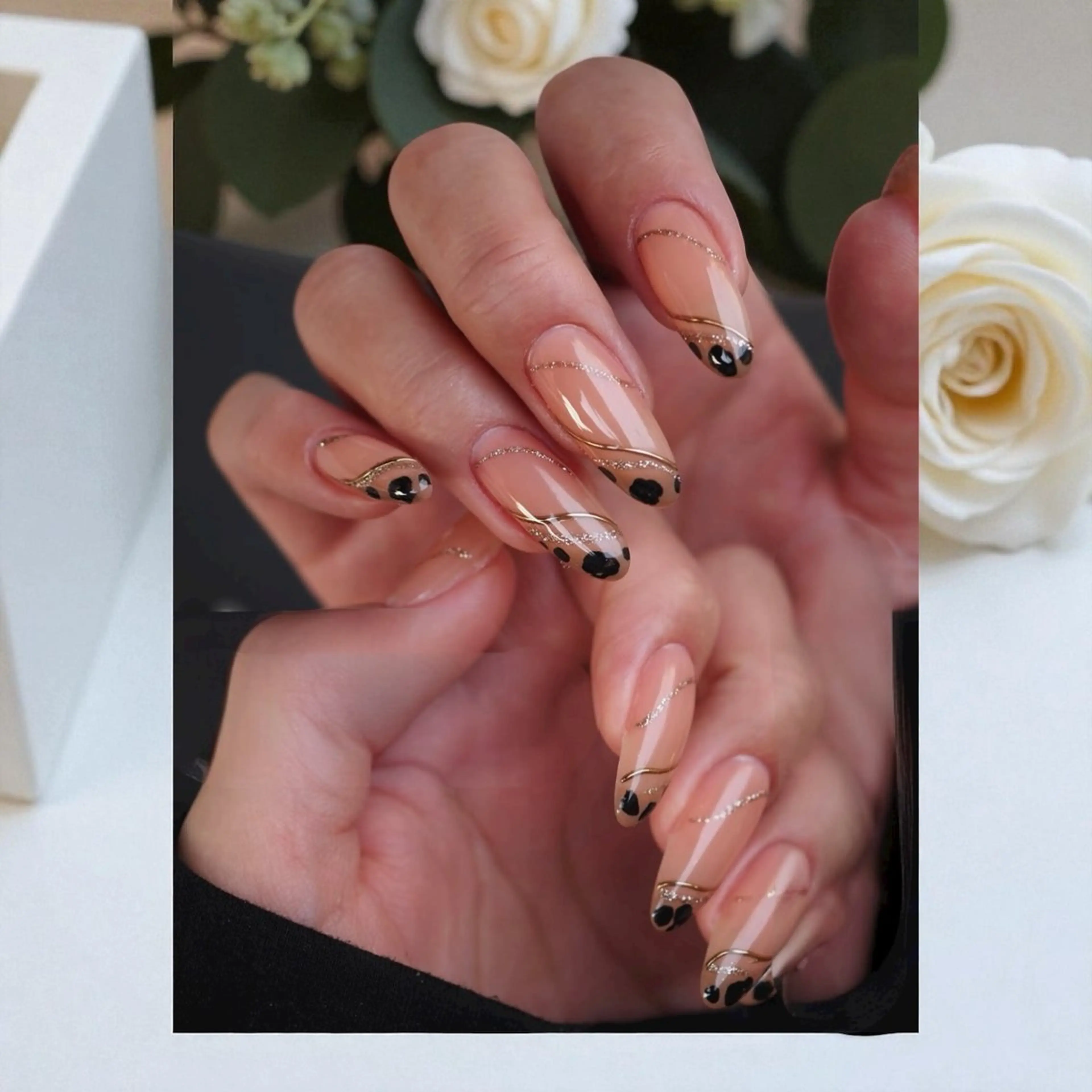 ネイル ハンドネイル CreamyNail ベニのネイルデザイン