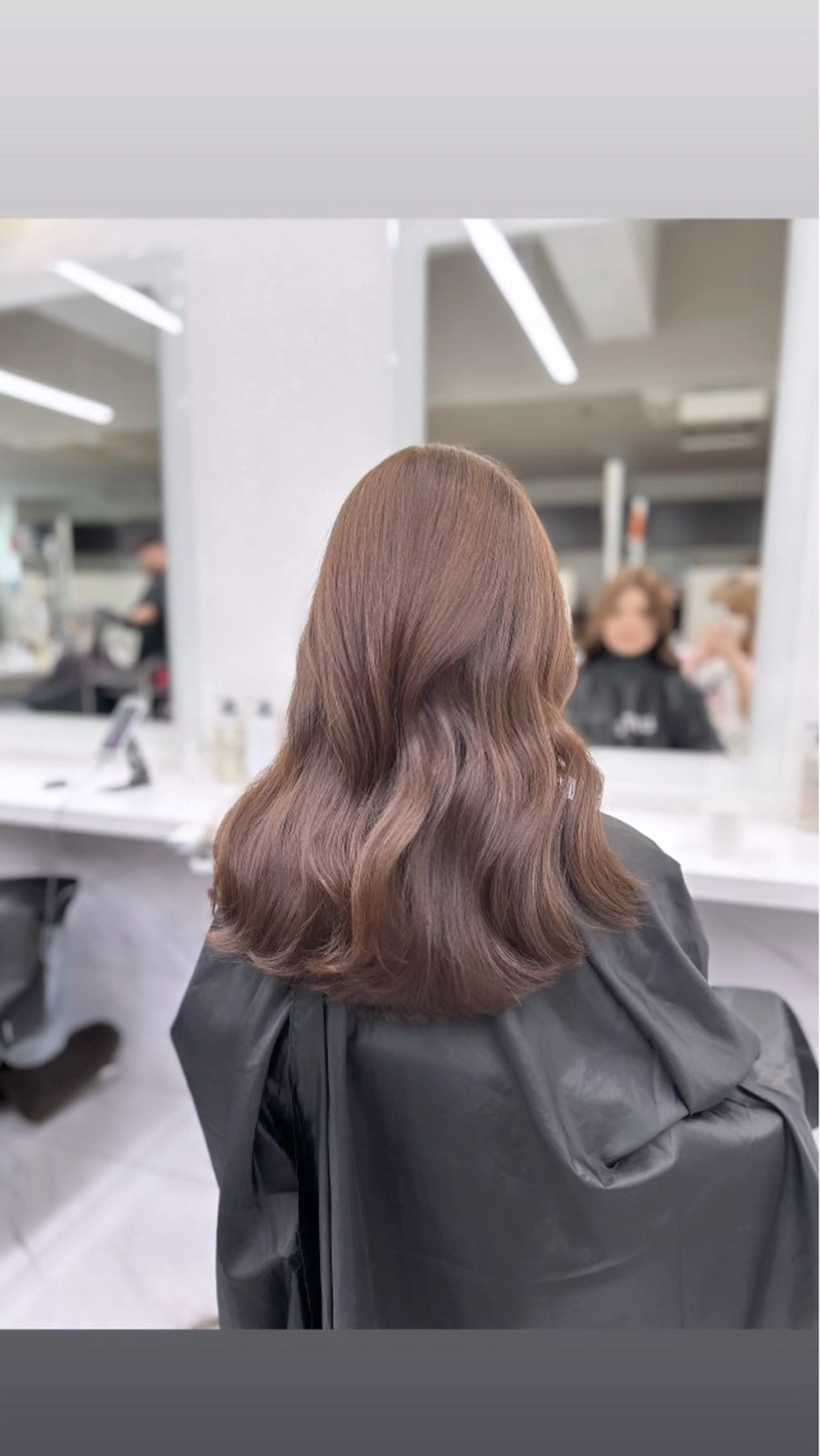 カラー 透明感ベージュ🤎 ナチュラルレイヤーのヘアスタイル