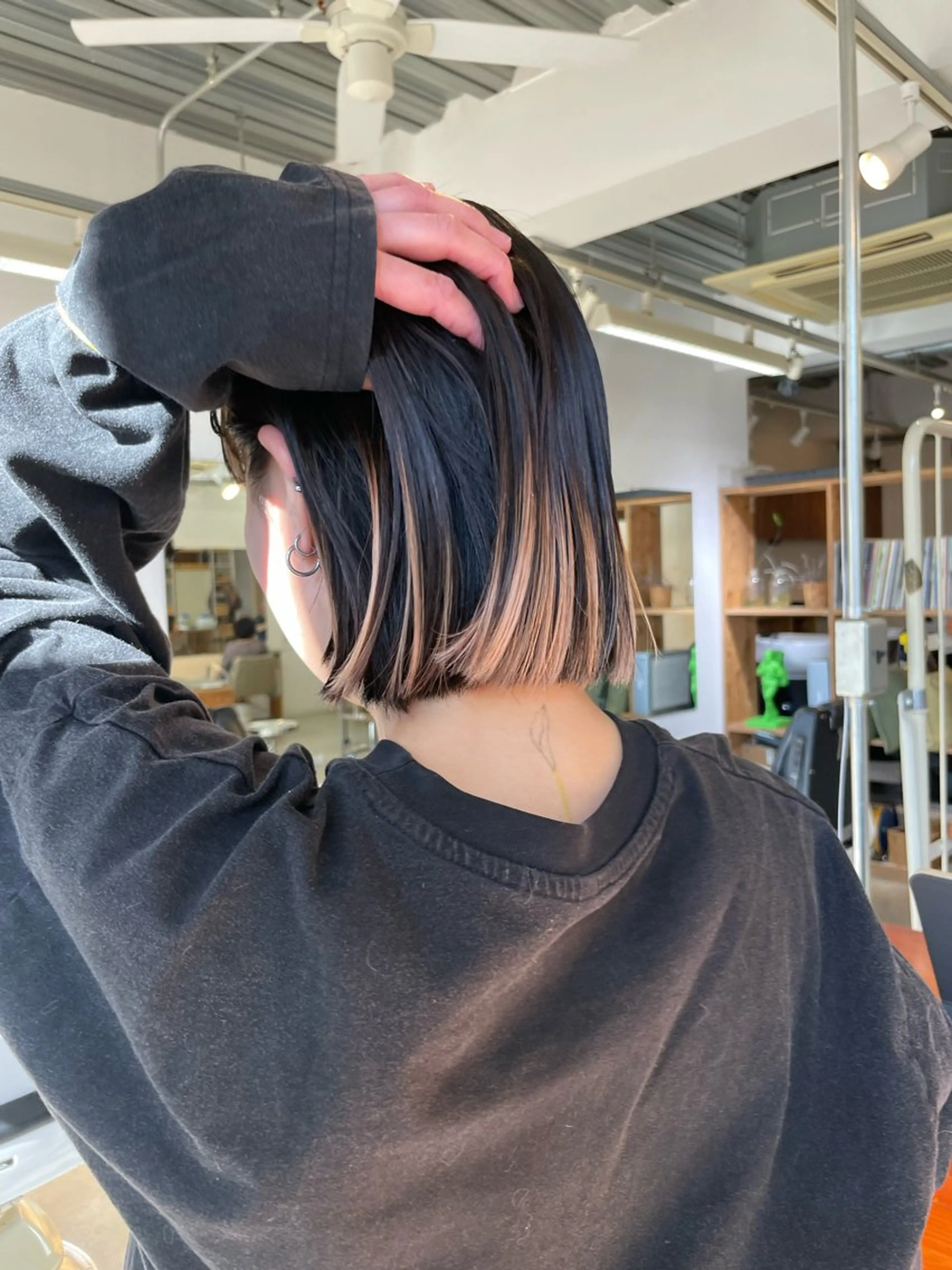 ミディアム cyez rinkaのヘアスタイル