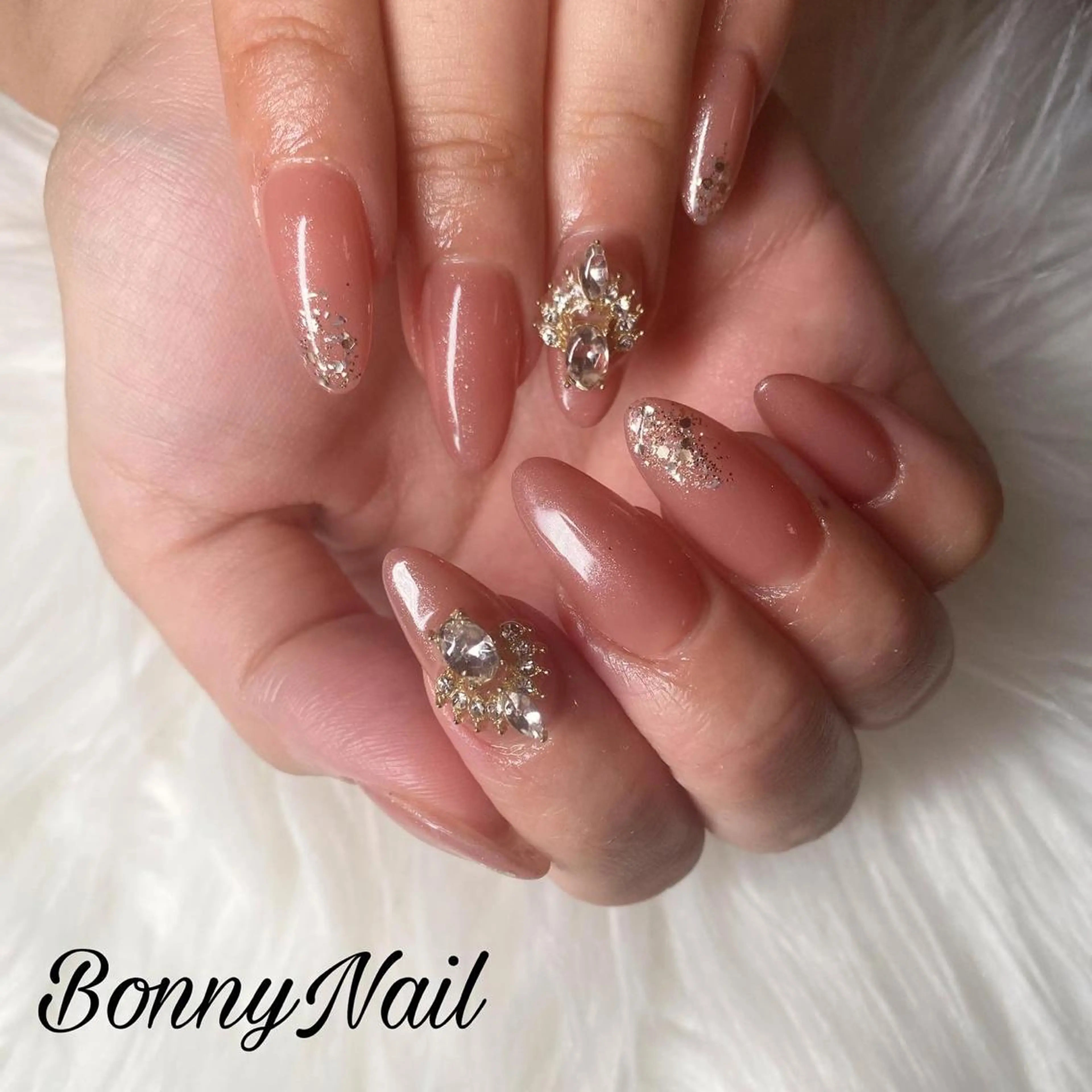 ネイル スカルプネイル Bonny Nailのネイルデザイン