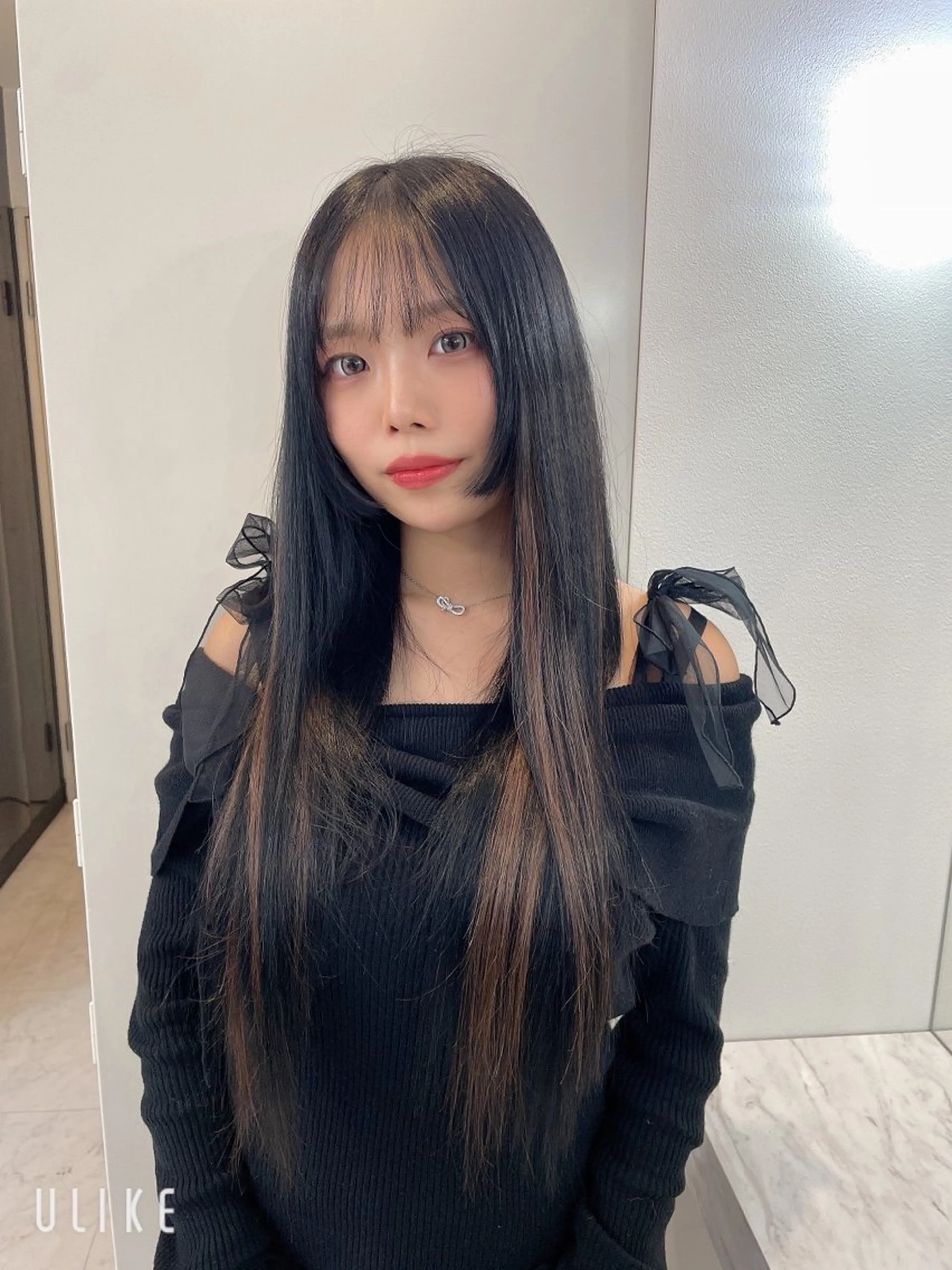 ロング エクステ 艶髪×透明感カラー りこのヘアスタイル