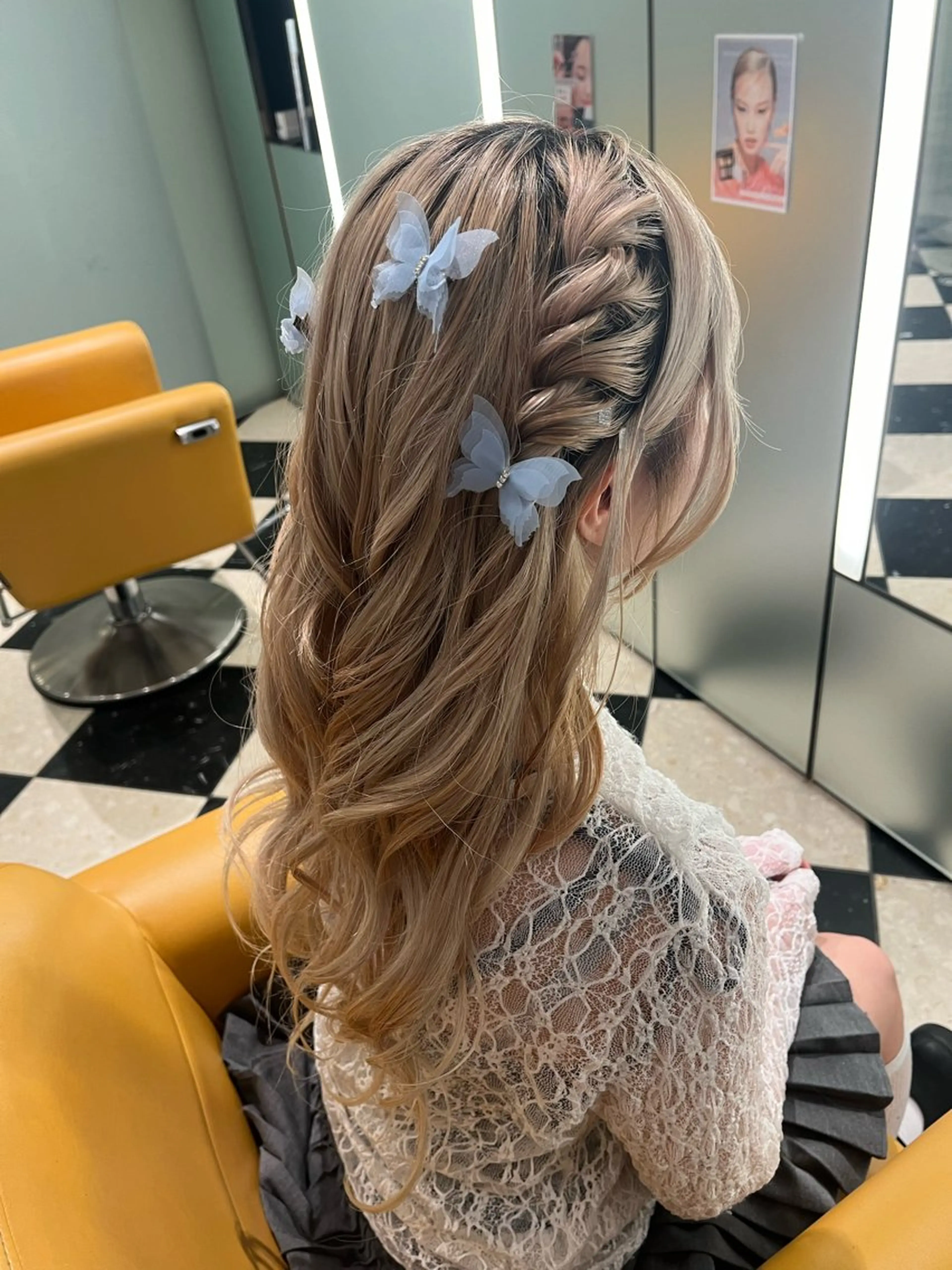 ヘアアレンジ 🪐MIKO🪐/ デザインカラーのヘアスタイル