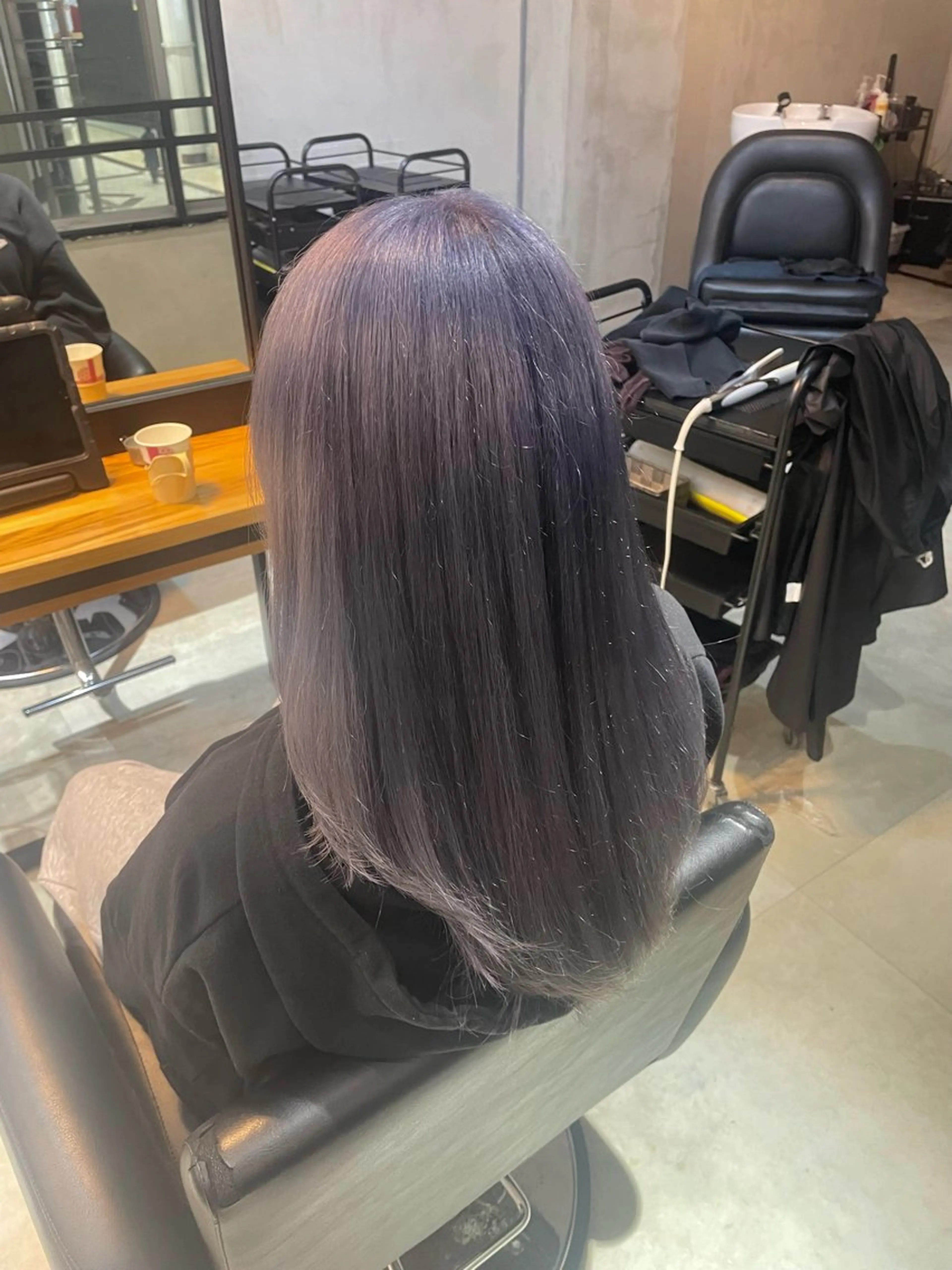 カラー ラベンダーカラー ヘアカラー トリートメント HAYATA/透明感 /派手髪/ケアブリのヘアスタイル