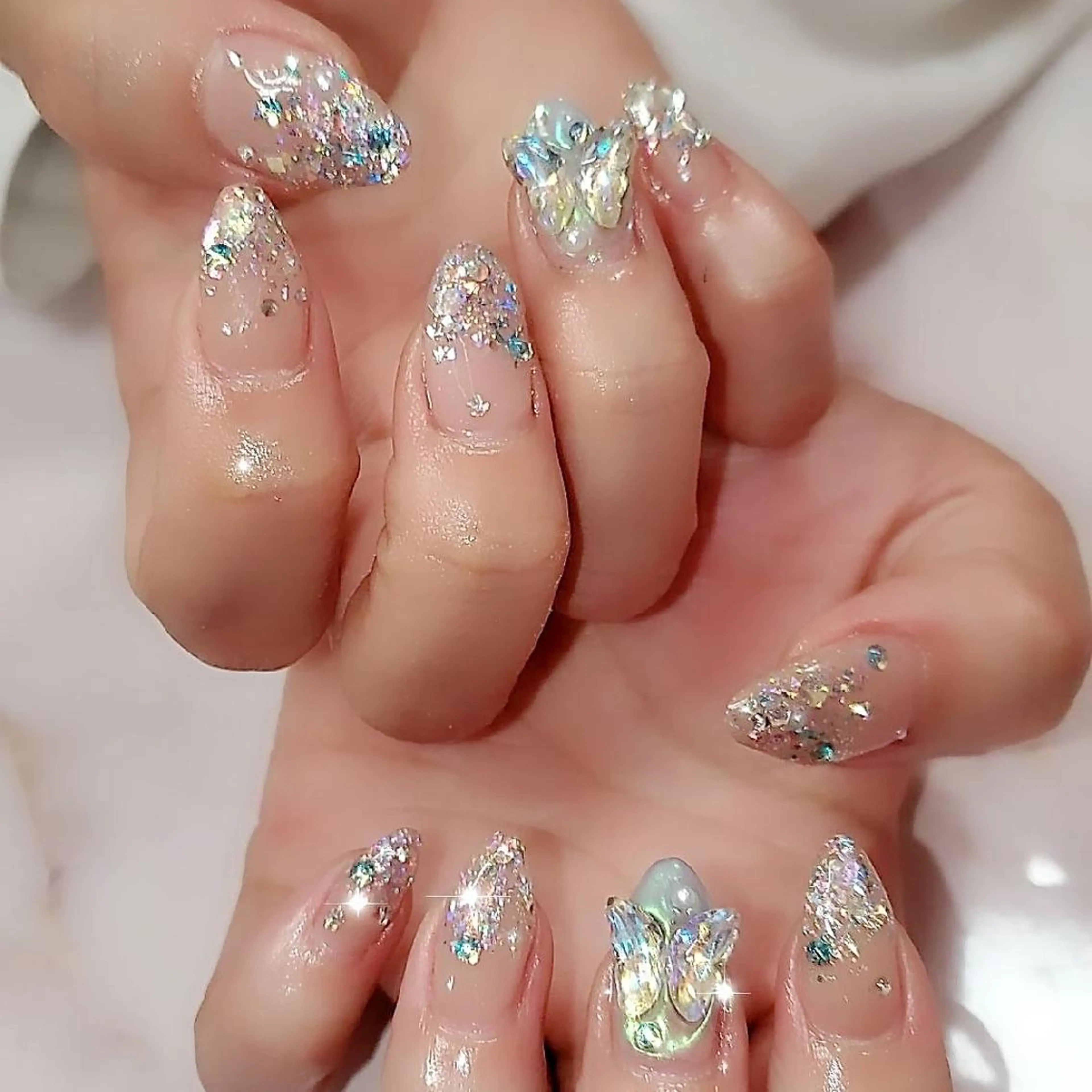 ネイル キラキラネイル ワンホンネイル Garnet nailのネイルデザイン