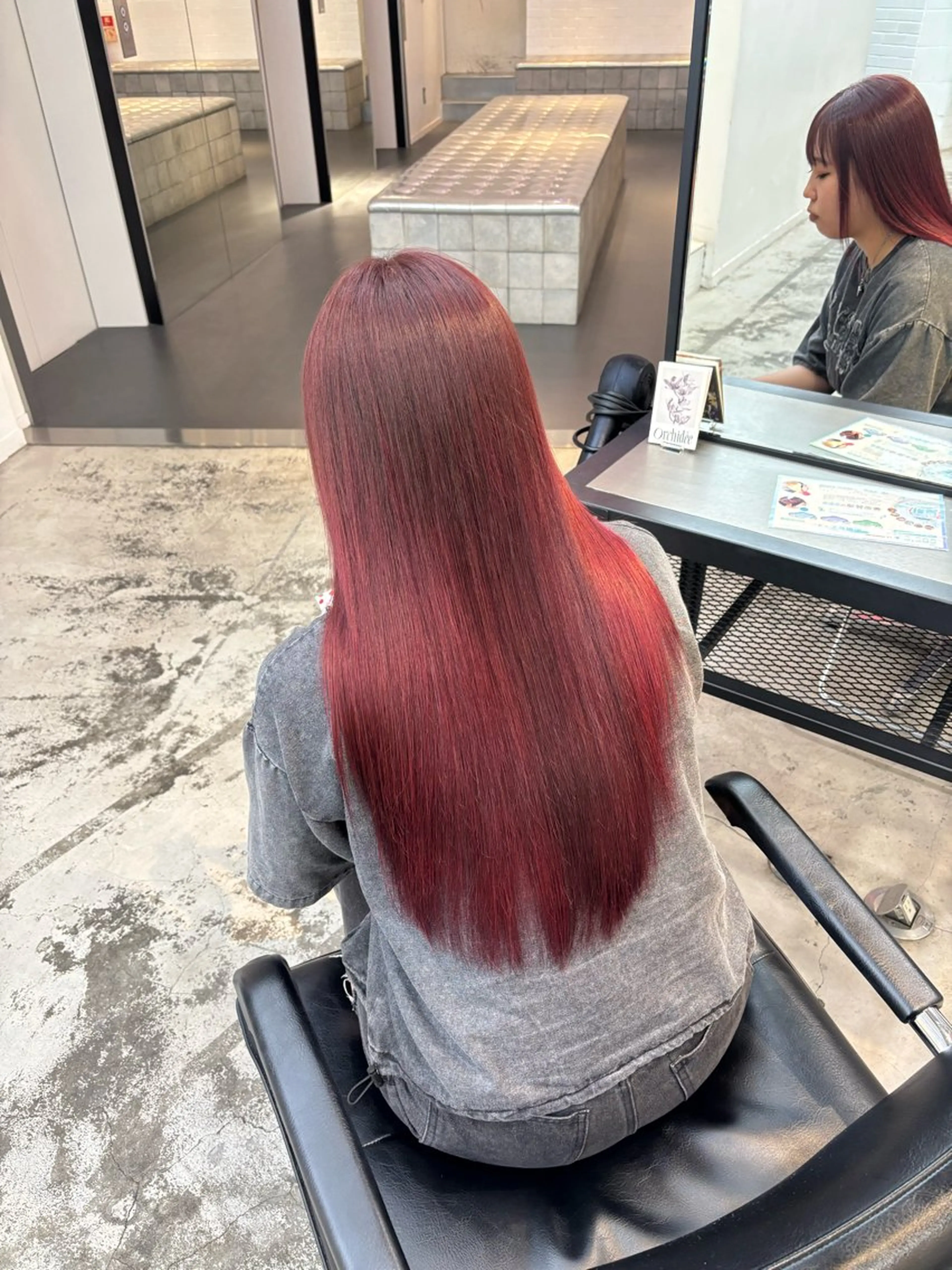 ロング レイヤー sala 推しカラー職人🎀のヘアスタイル