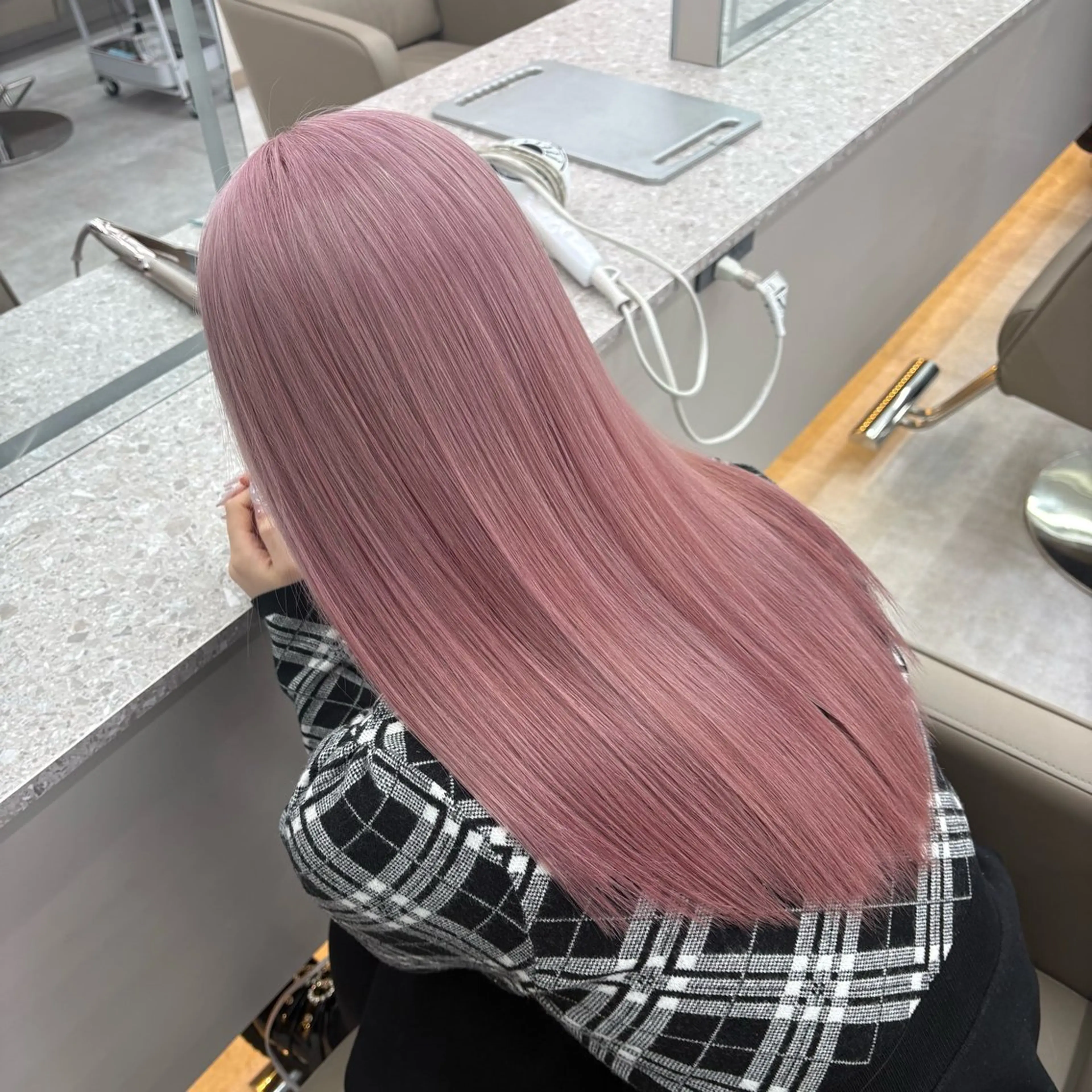 カラー ヘアカラー トリートメント うる艶カラー/ハイト ーン🎀hina🎀のヘアスタイル