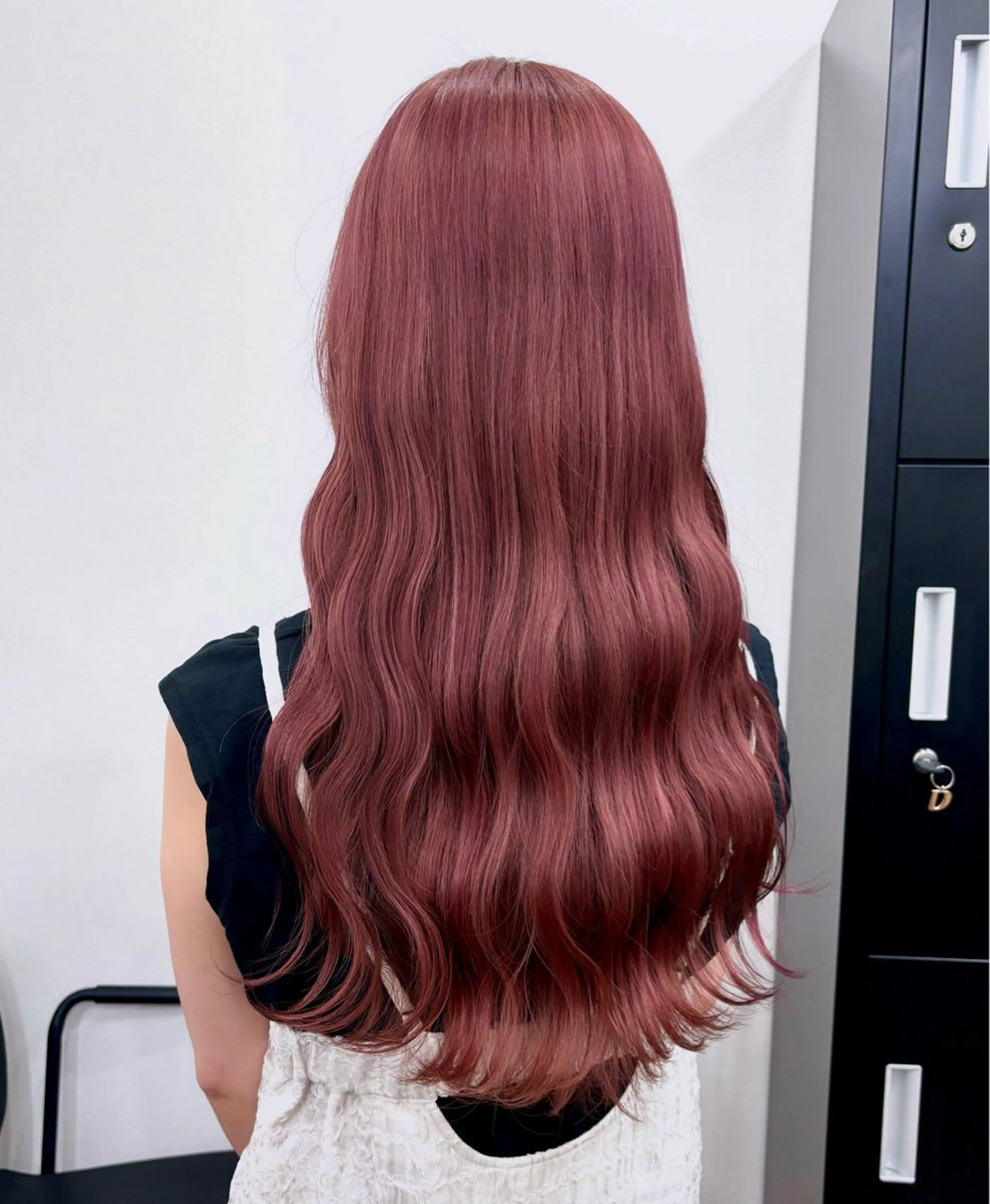 ロング カラー ヘアアレンジ ブリーチ ハイトーンカラー ピンクカラー ヘアカラー Trip 大名所属・Trip大名 AZUのヘアスタイル