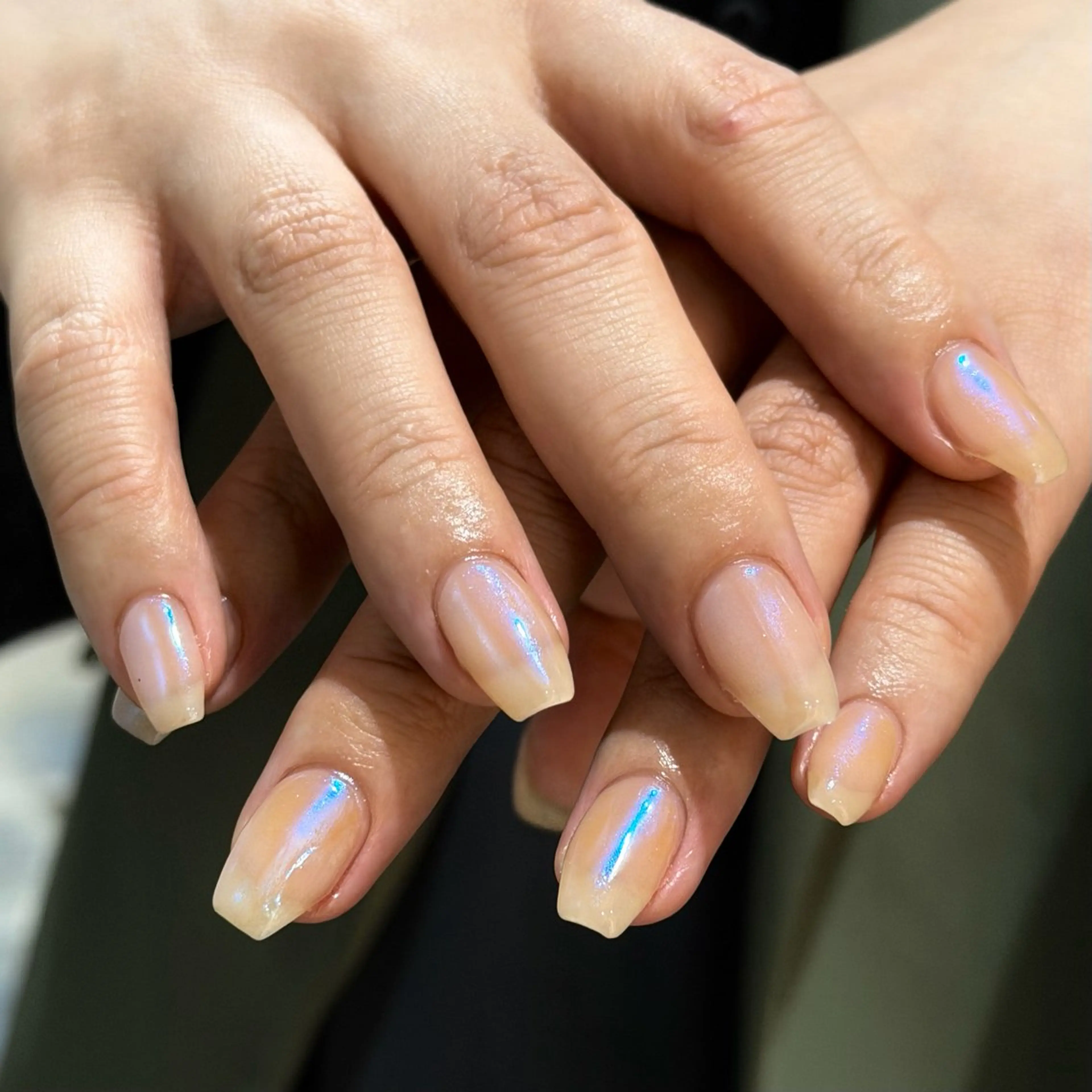 ネイル オーロラネイル ブルー ハンドネイル Tigris. sadamotoのネイルデザイン