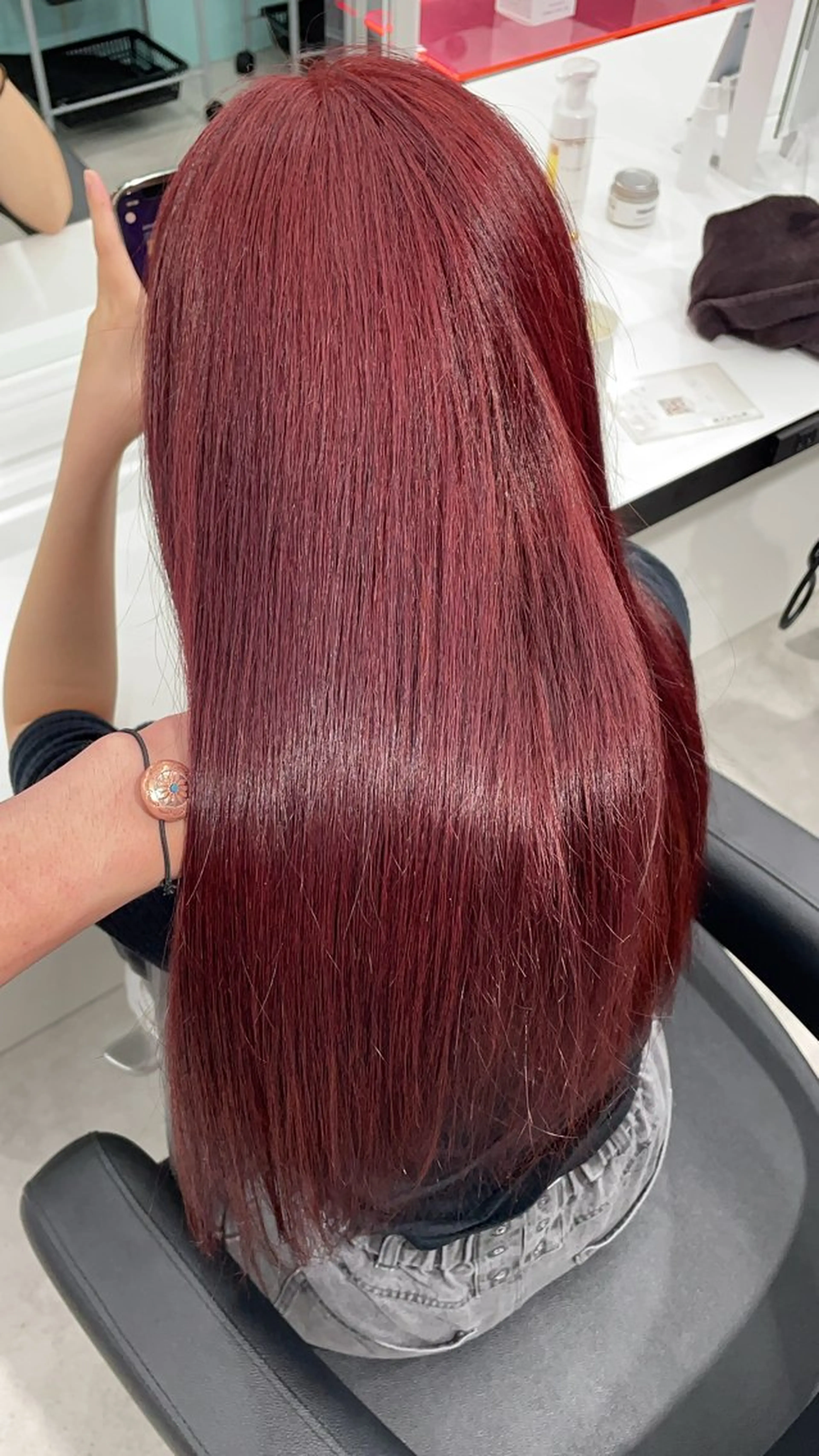 ロング カラー 履歴修正屋さん／ ブロンド／ホワイトのヘアスタイル